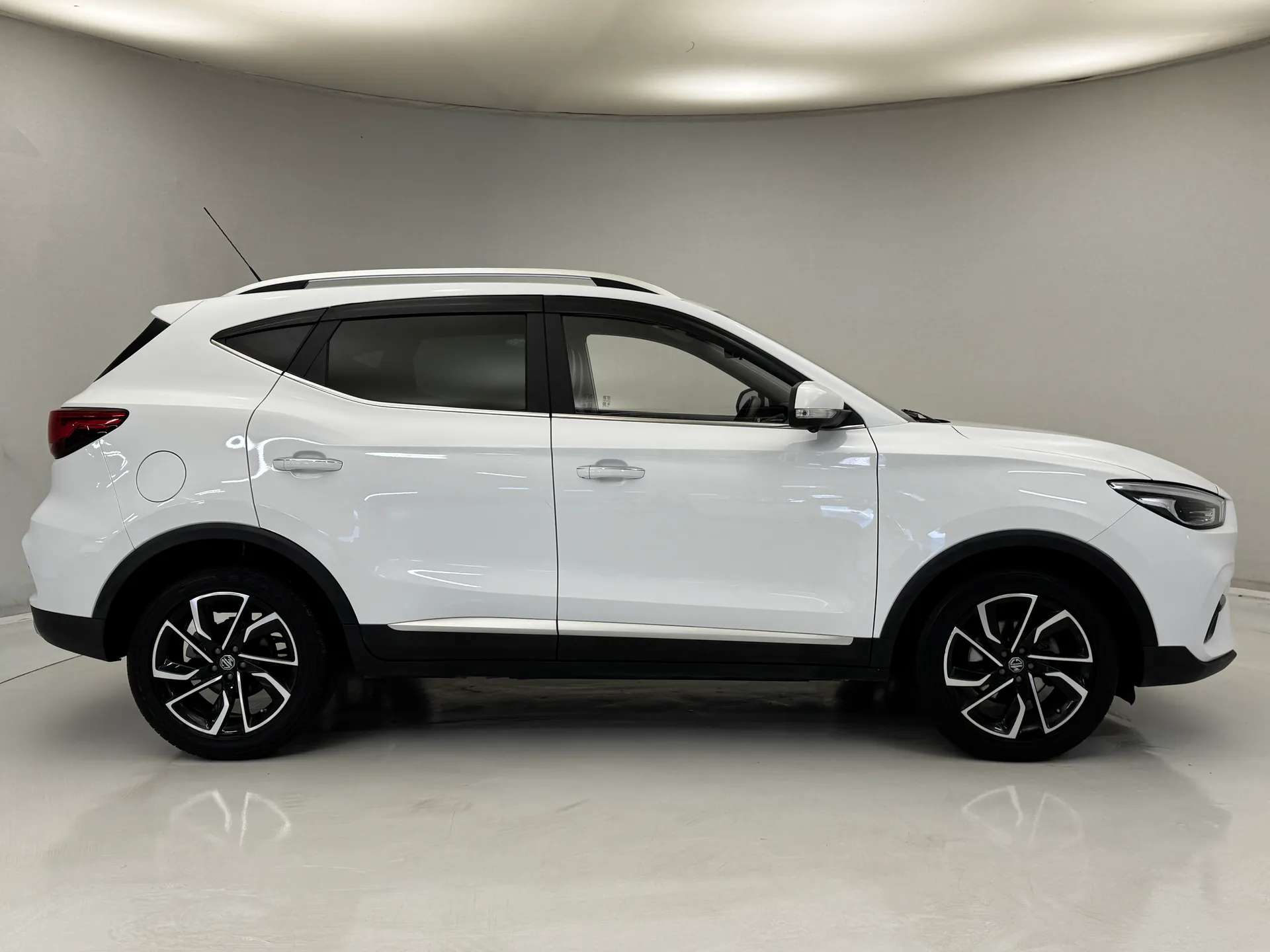 A 2024 MG ZS 1.5 VTi-TECH Exclusive 5dr â
Exclusive Trim â
A 2024 MG ZS 1.5 VTi-TECH Exclusive 5dr â
Exclusive Trim â