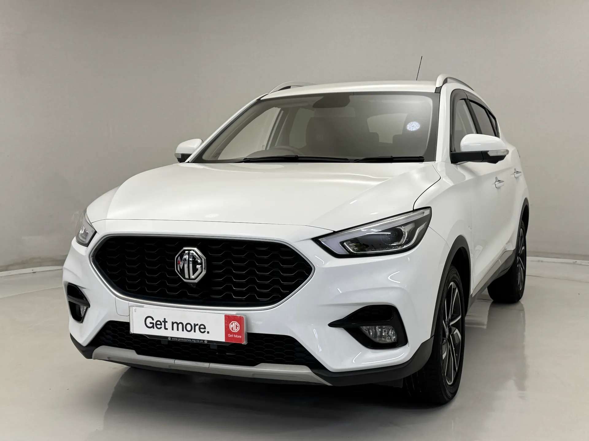 A 2024 MG ZS 1.5 VTi-TECH Exclusive 5dr â
Exclusive Trim â
A 2024 MG ZS 1.5 VTi-TECH Exclusive 5dr â
Exclusive Trim â