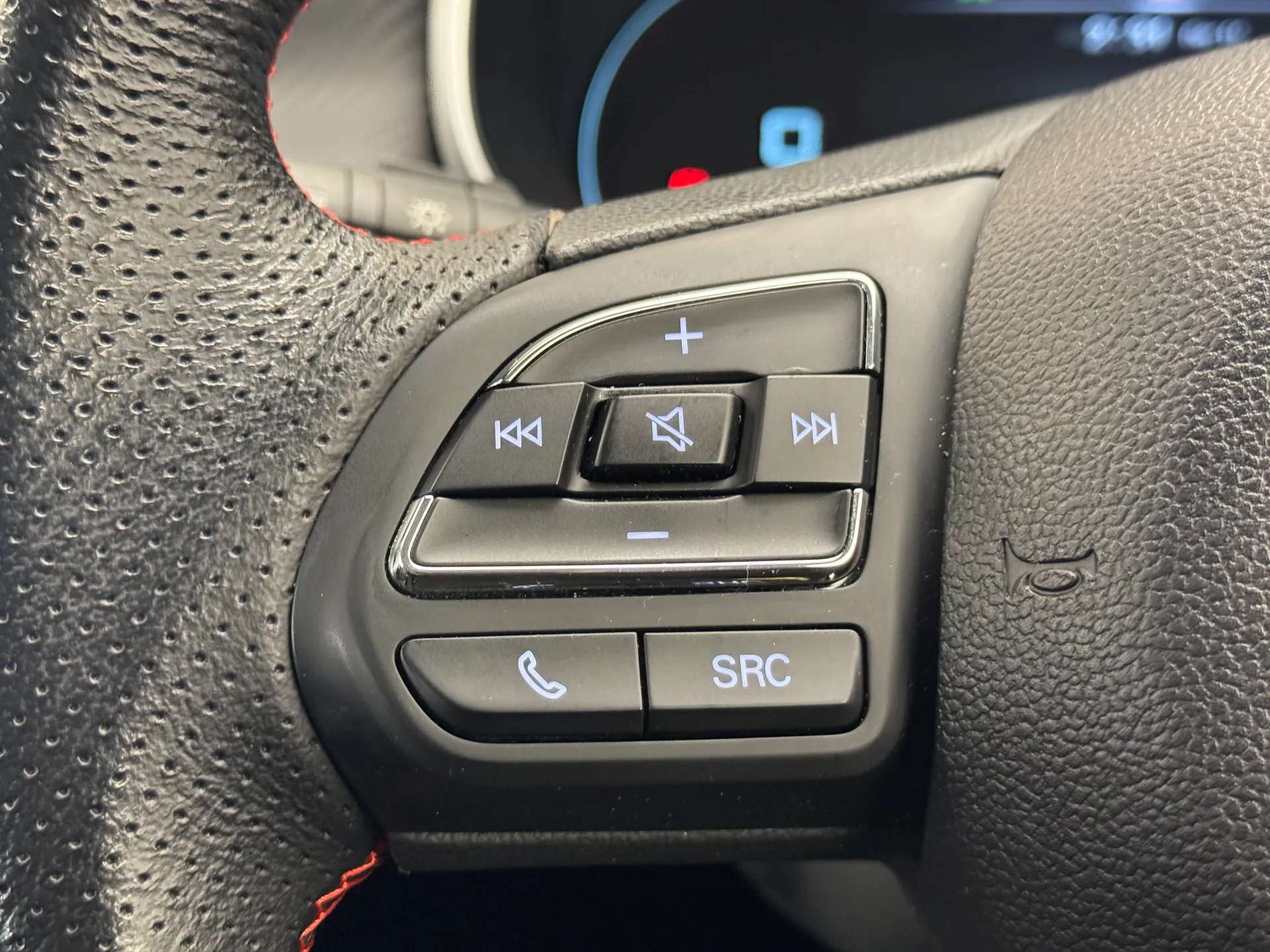 2024 MG MOTOR UK ZS 2024 MG MOTOR UK ZS