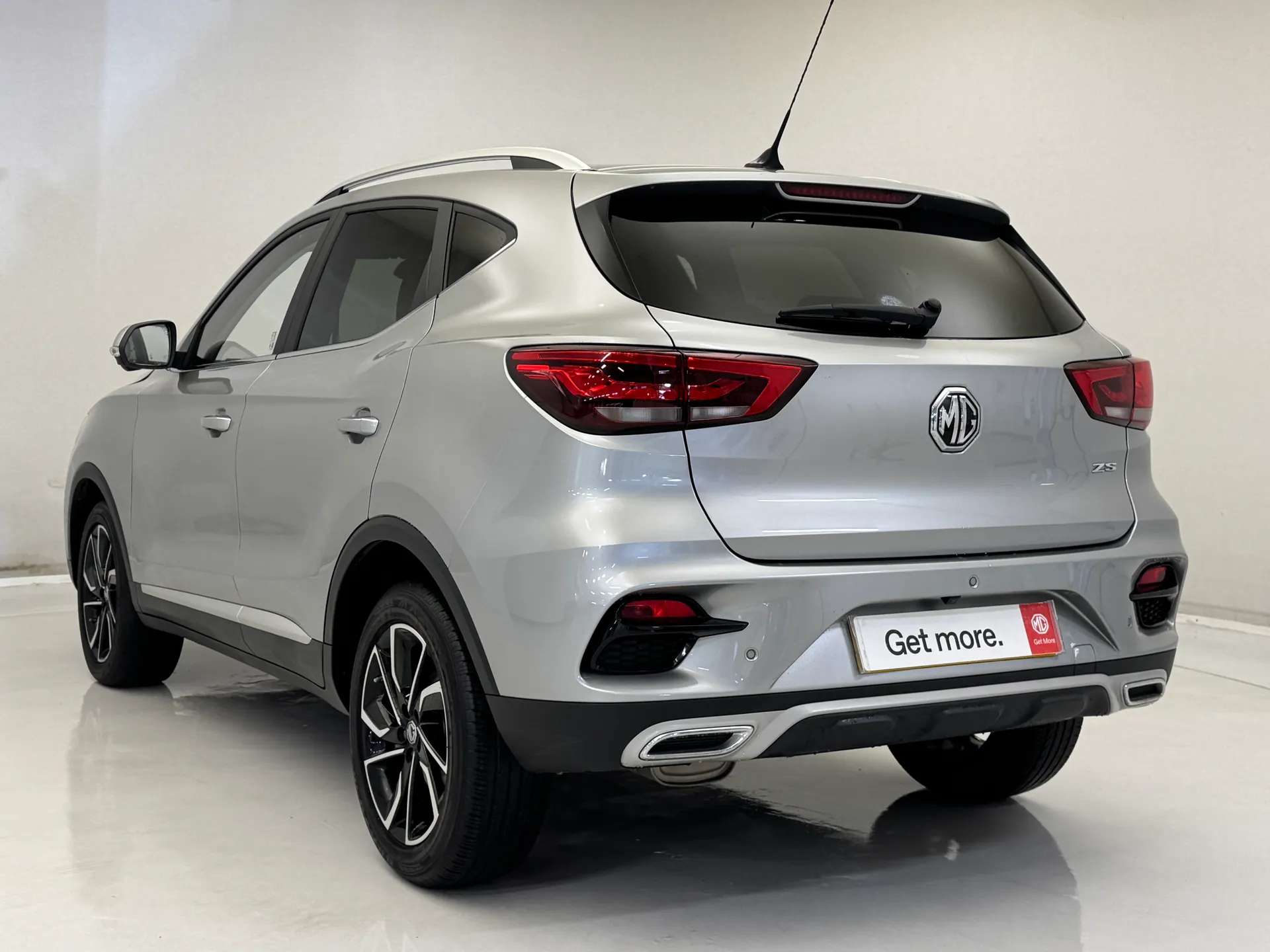 2023 MG ZS 2023 MG ZS
