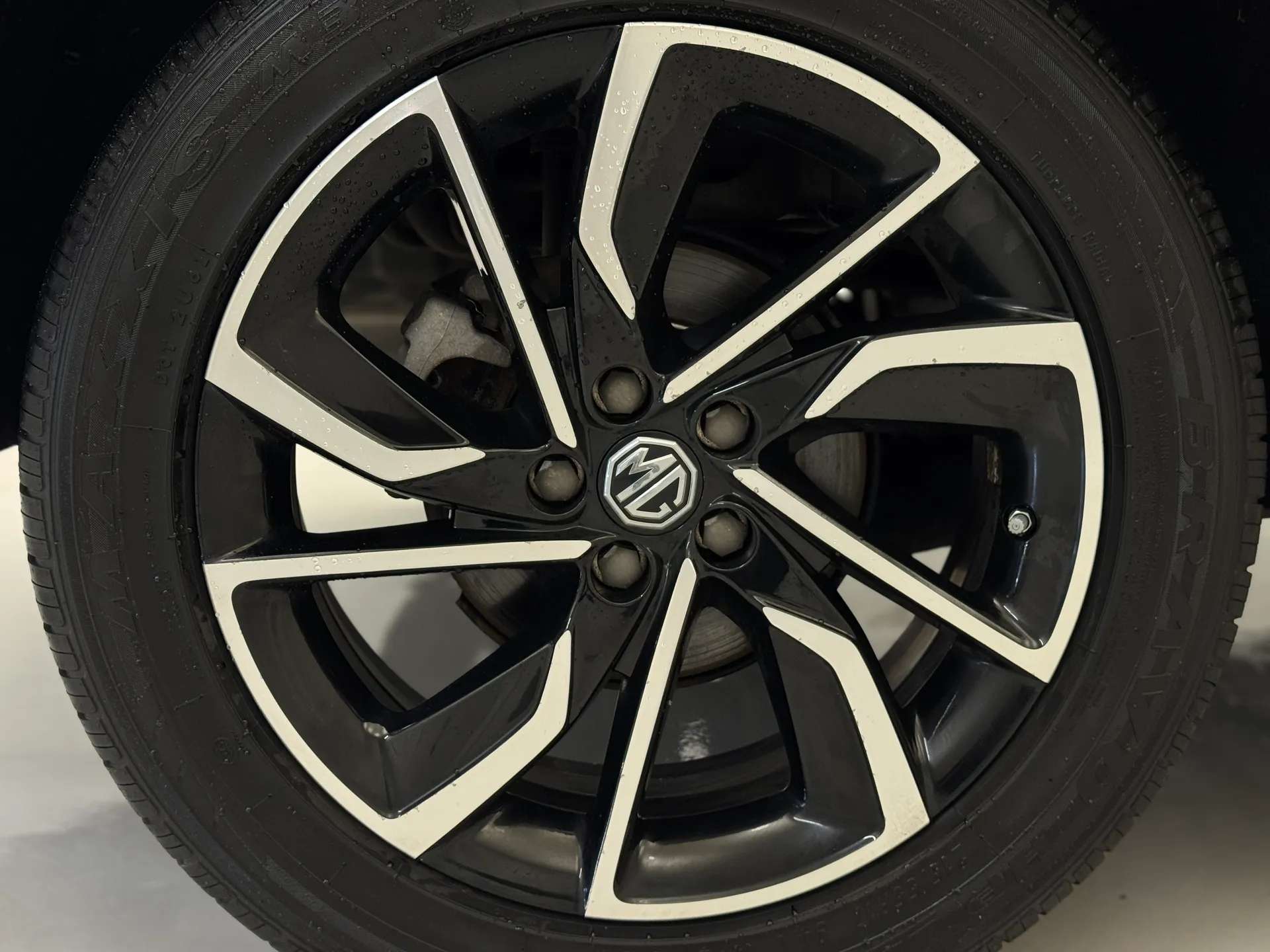 2023 MG ZS 2023 MG ZS