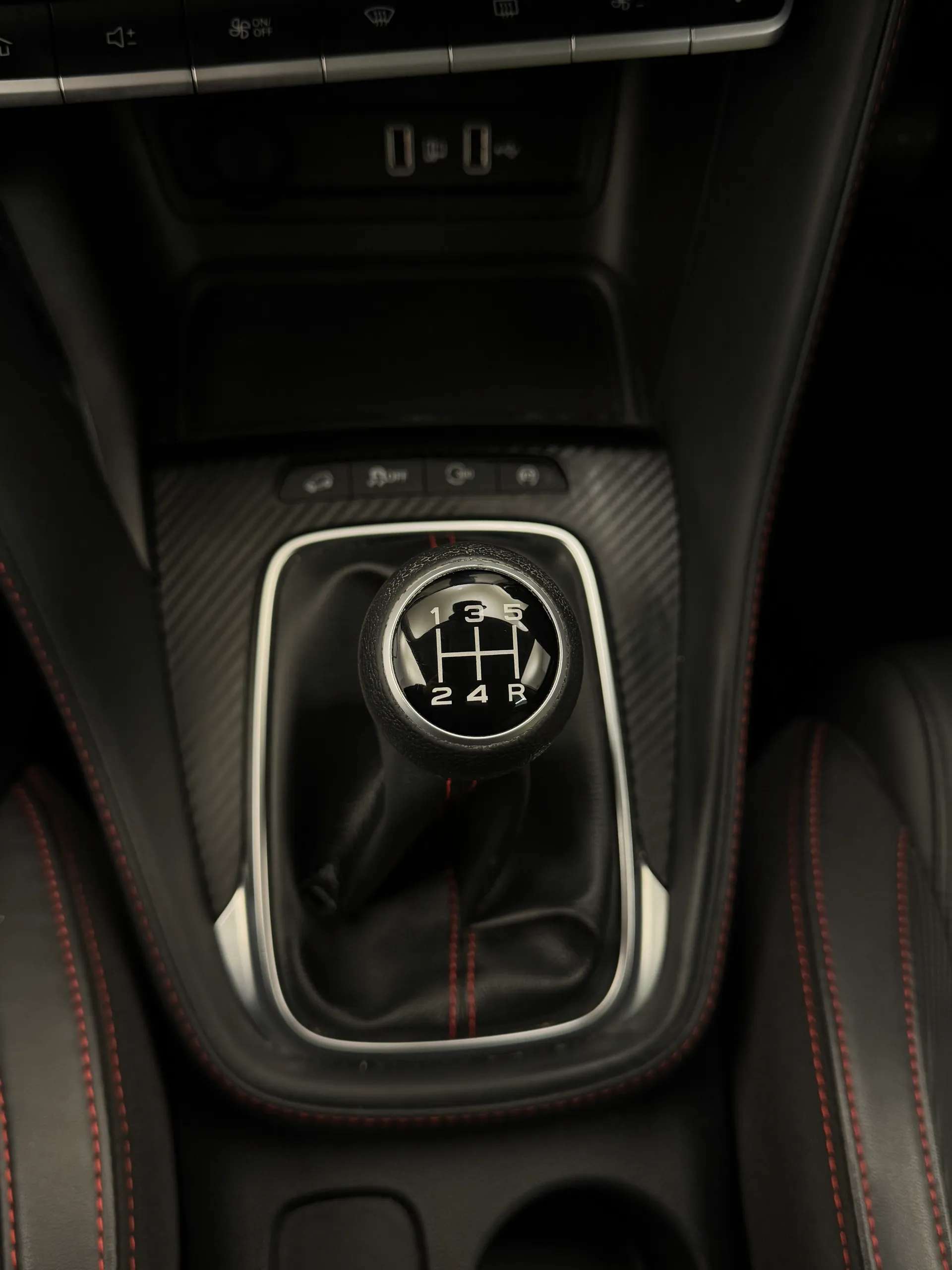 2023 MG ZS 2023 MG ZS