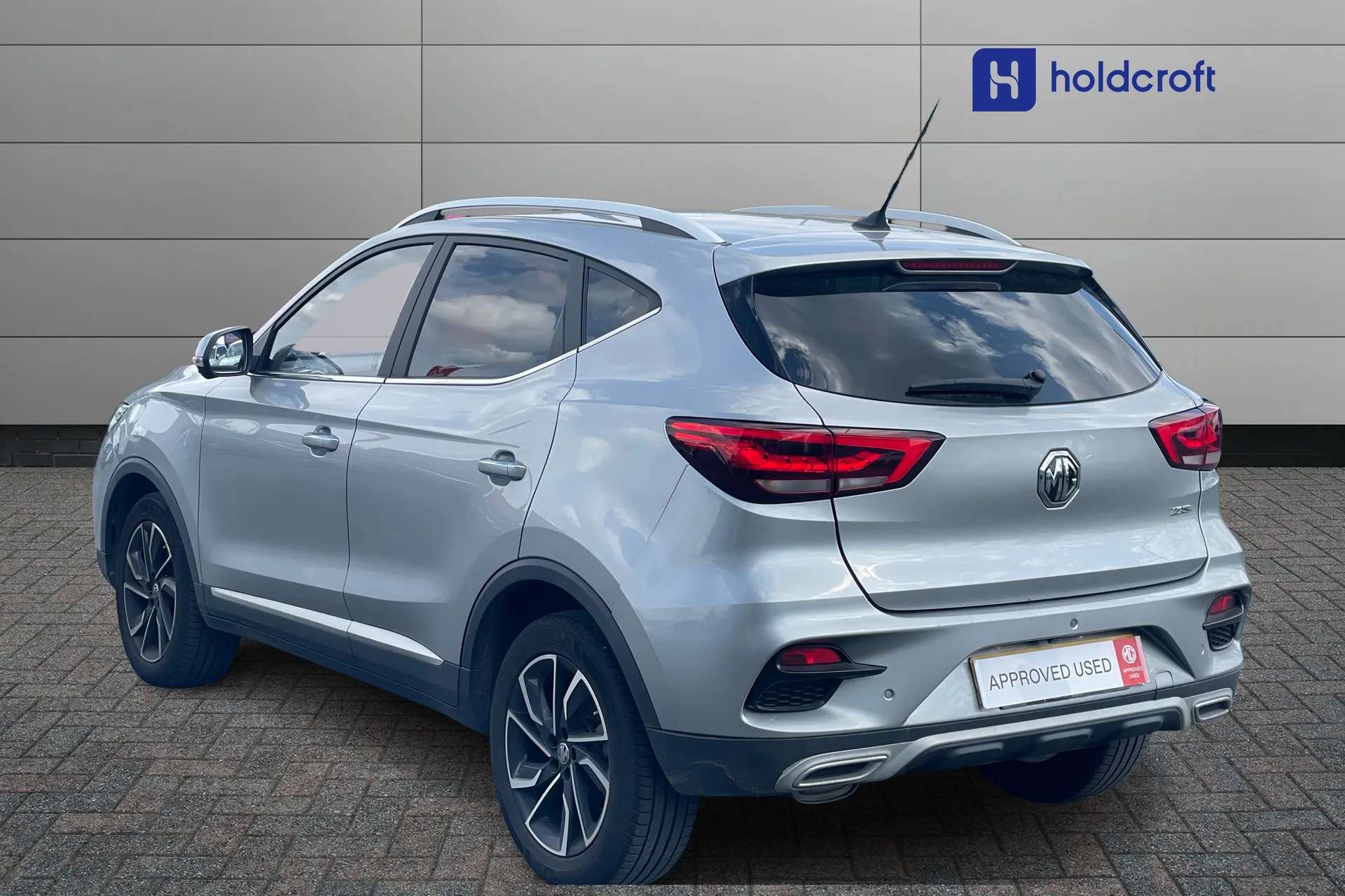 A 2023 MG ZS 1.5 VTi-TECH Exclusive 5dr A 2023 MG ZS 1.5 VTi-TECH Exclusive 5dr
