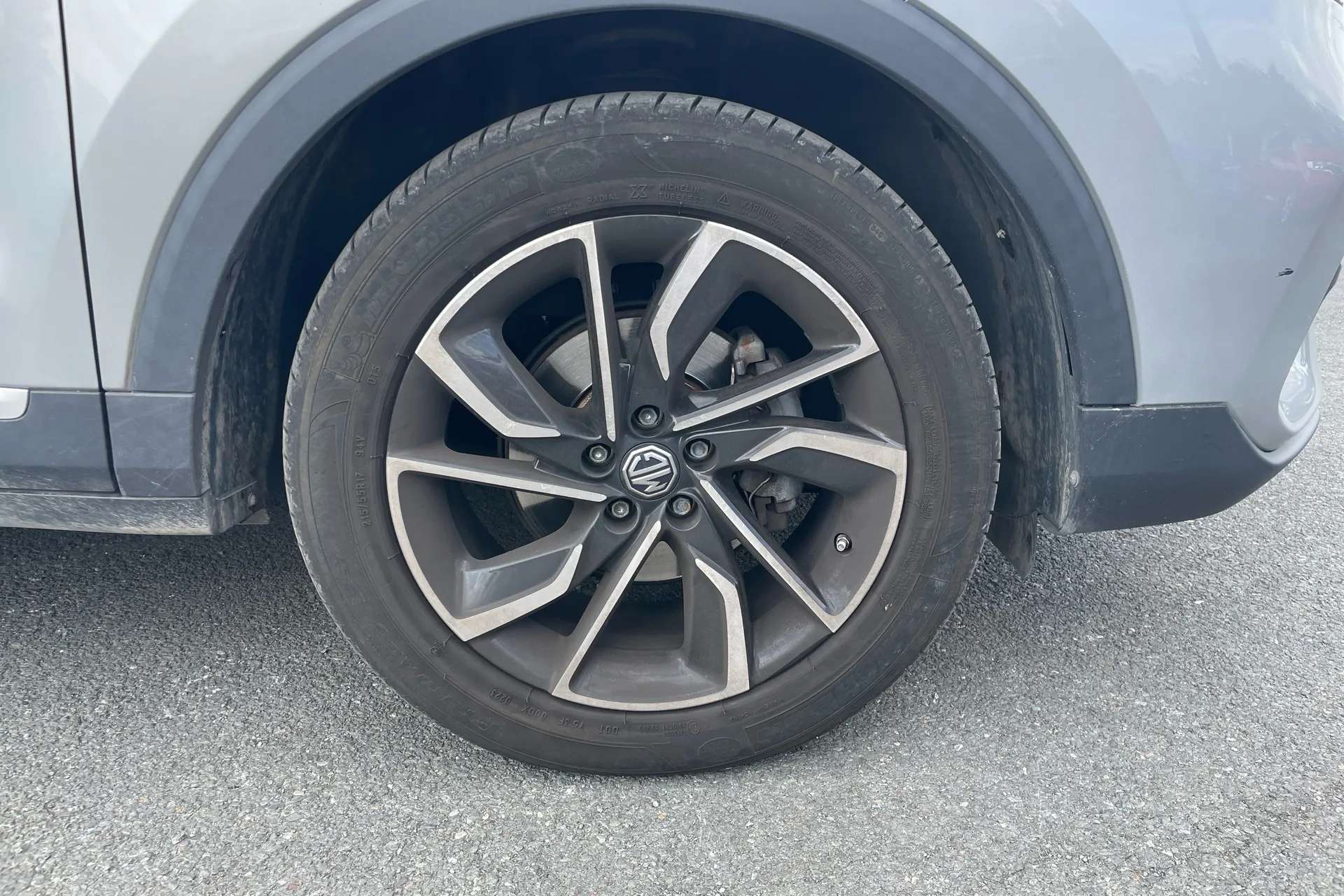 A 2023 MG ZS 1.5 VTi-TECH Exclusive 5dr A 2023 MG ZS 1.5 VTi-TECH Exclusive 5dr