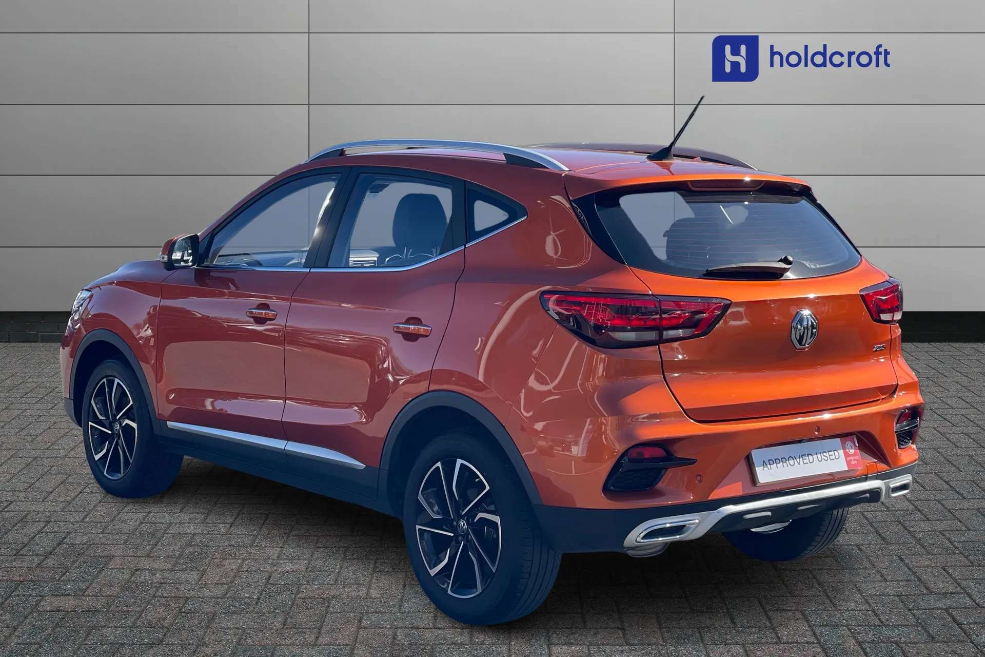 A 2022 MG MOTOR UK ZS 1.5 VTi-TECH Exclusive 5dr A 2022 MG MOTOR UK ZS 1.5 VTi-TECH Exclusive 5dr