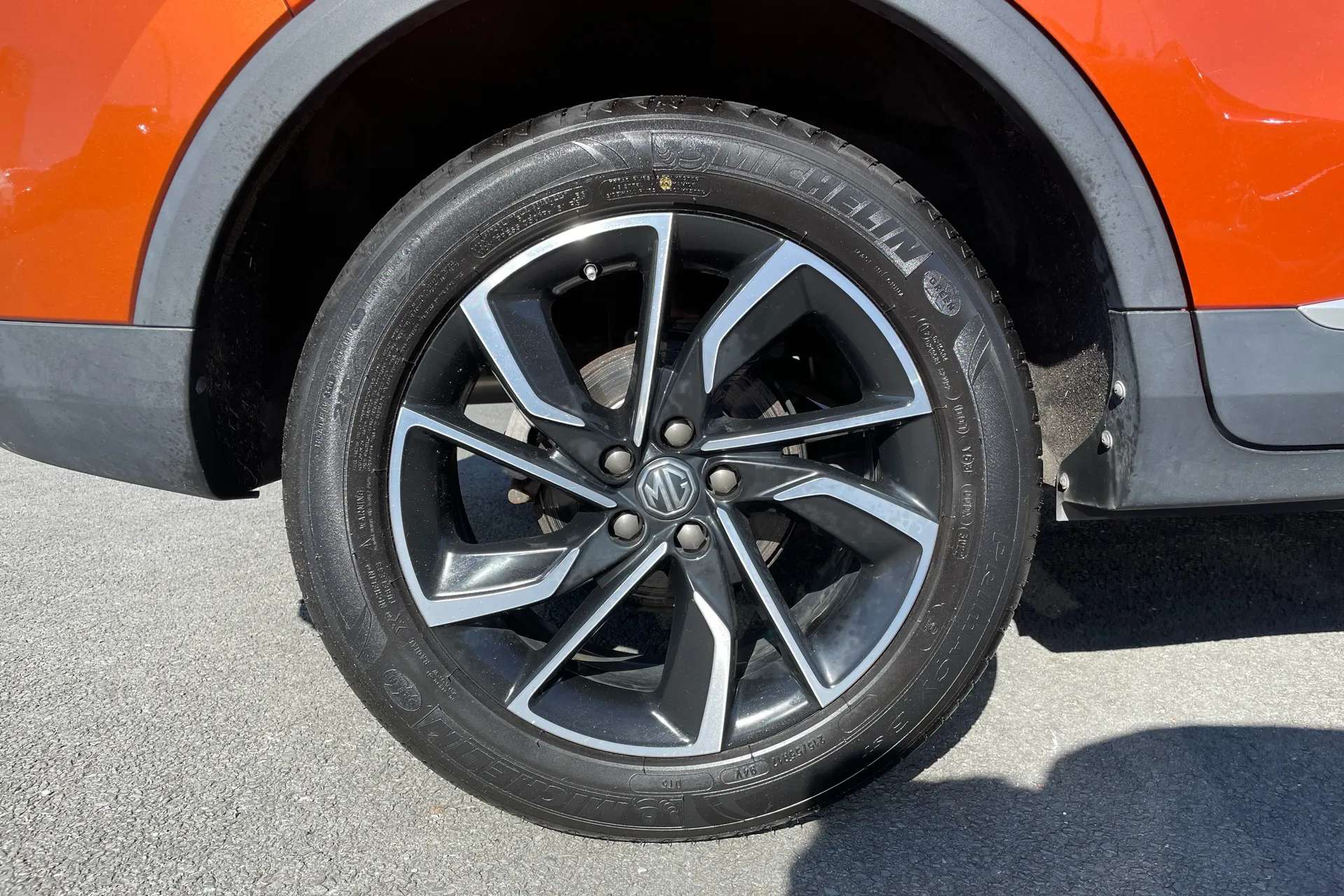 A 2022 MG MOTOR UK ZS 1.5 VTi-TECH Exclusive 5dr A 2022 MG MOTOR UK ZS 1.5 VTi-TECH Exclusive 5dr