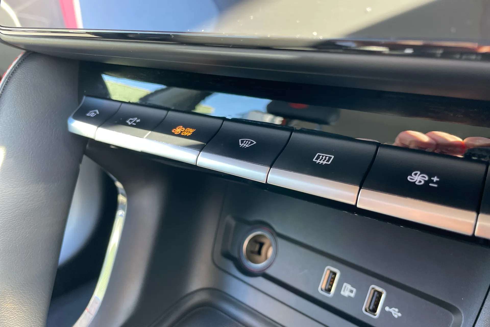 2022 MG MOTOR UK ZS 2022 MG MOTOR UK ZS