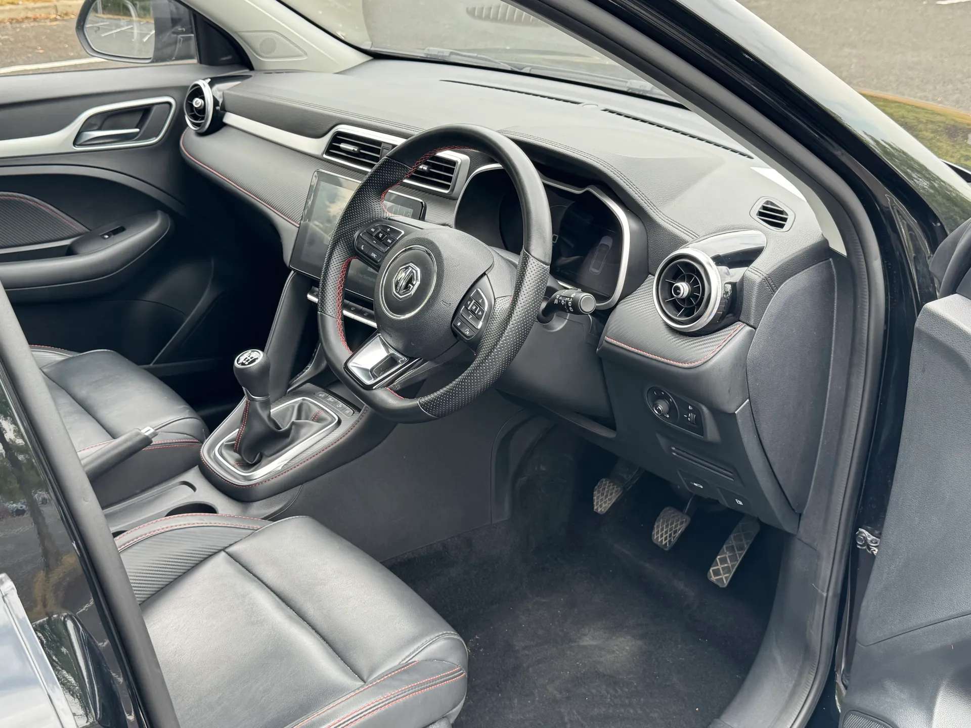 2024 MG ZS 2024 MG ZS