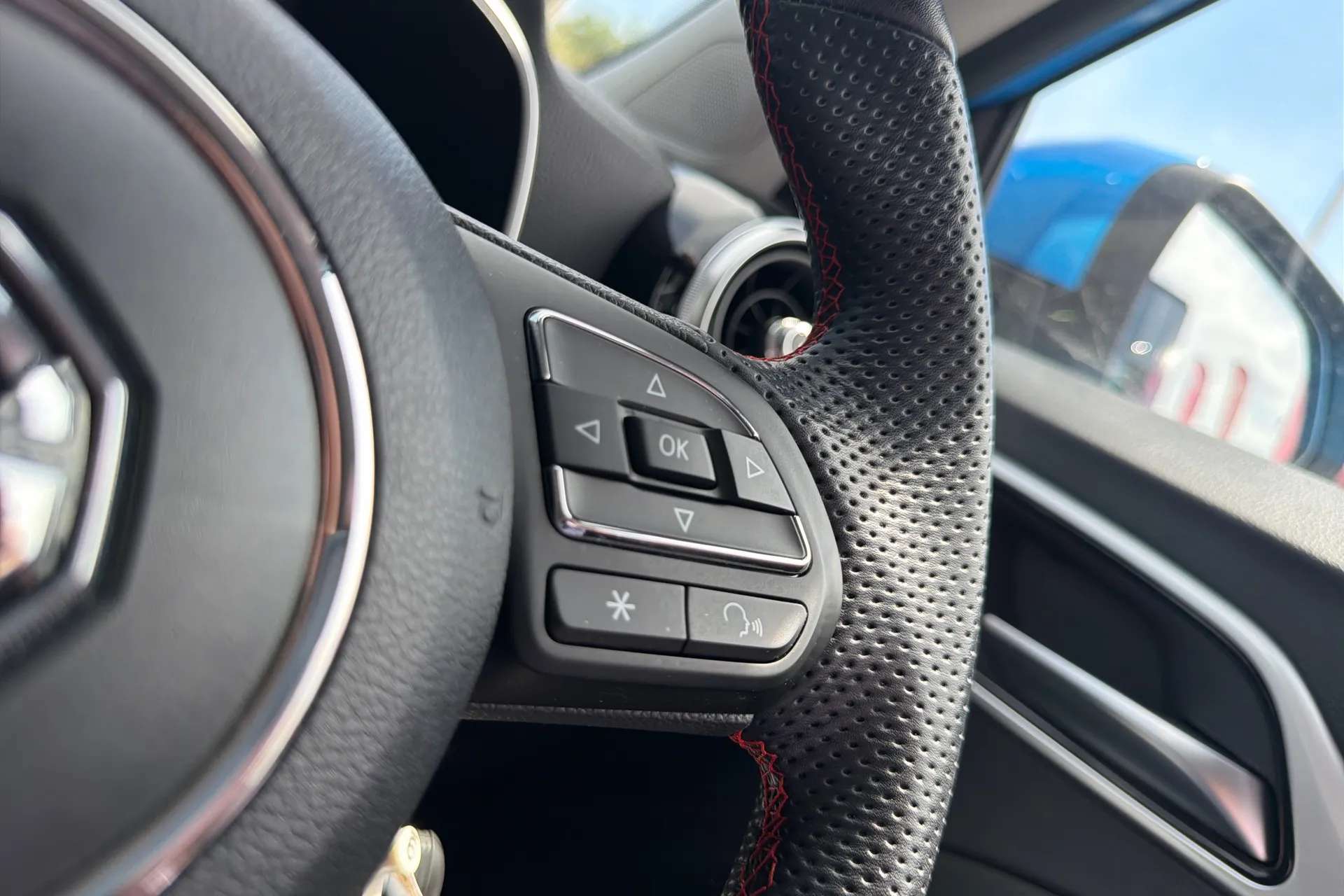 2024 MG ZS 2024 MG ZS