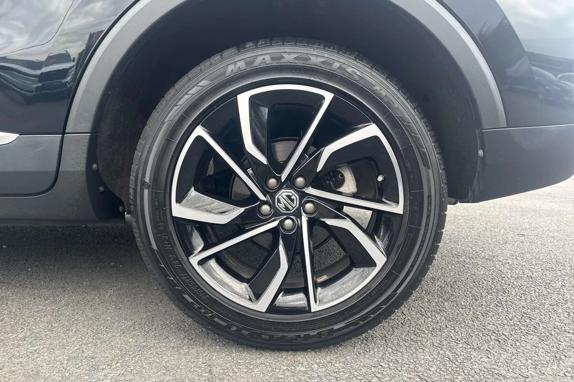 A 2024 MG ZS 1.5 VTi-TECH Exclusive 5dr A 2024 MG ZS 1.5 VTi-TECH Exclusive 5dr