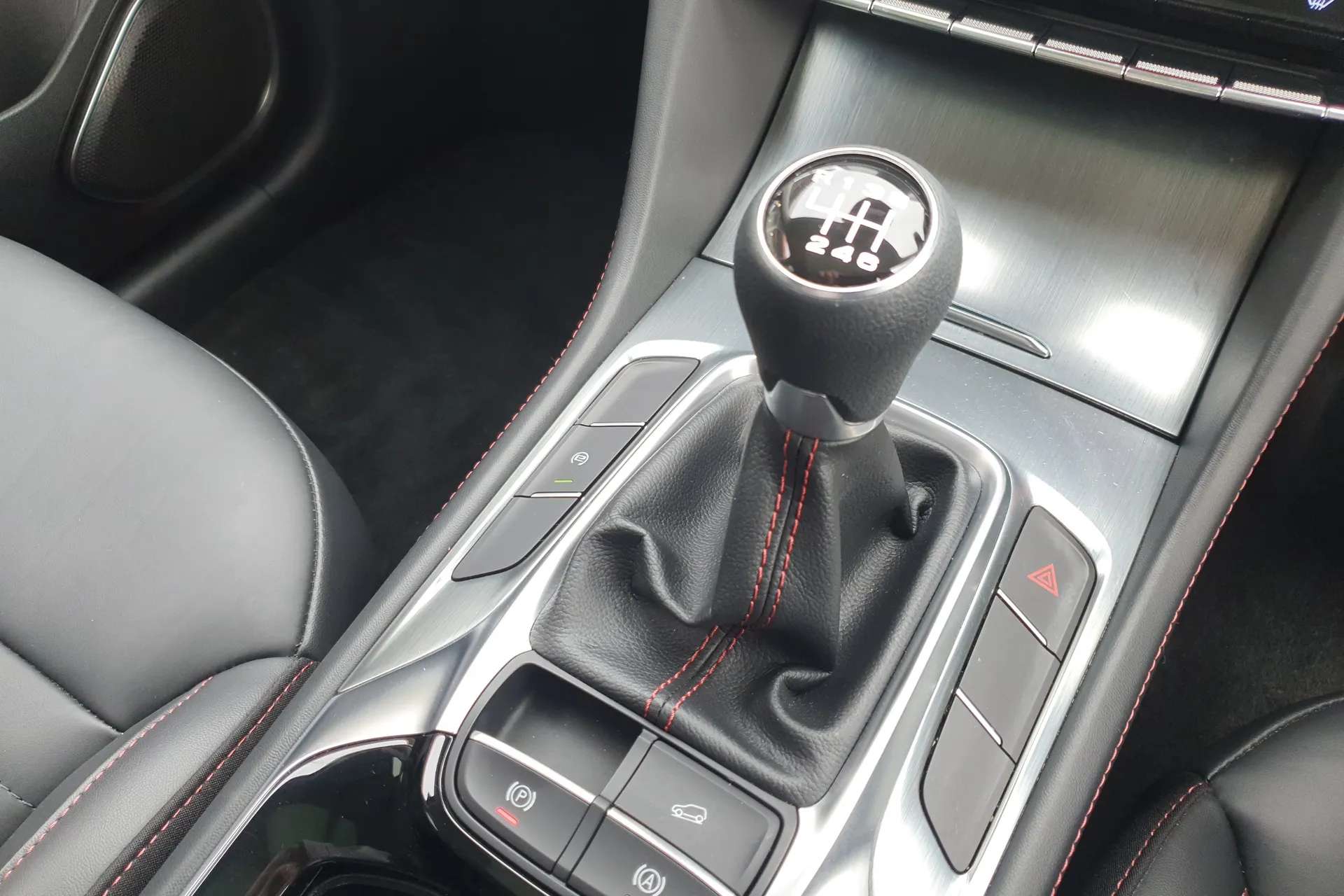 2022 MG HS 2022 MG HS