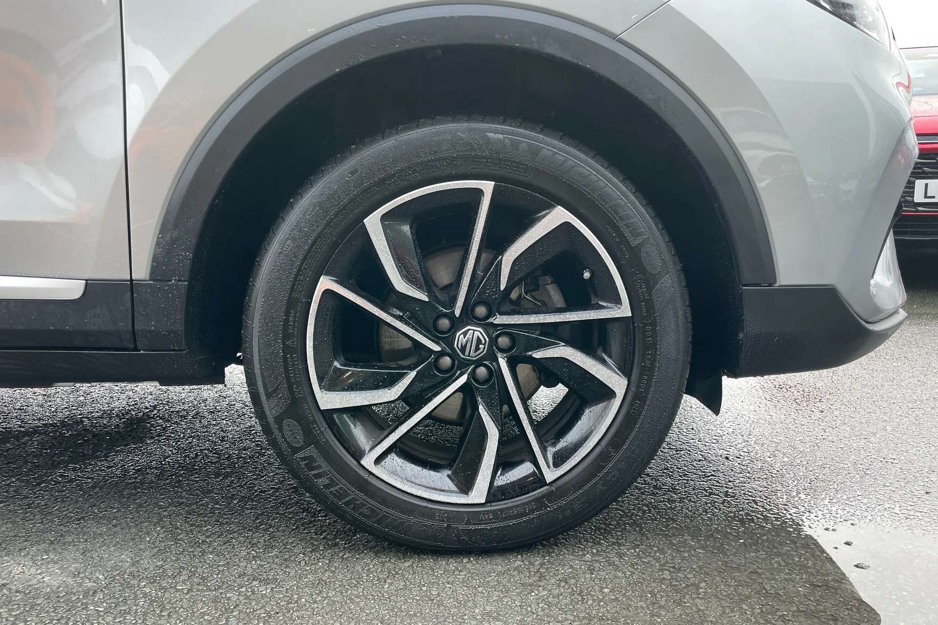 A 2023 MG MOTOR UK ZS 1.0T GDi Exclusive 5dr A 2023 MG MOTOR UK ZS 1.0T GDi Exclusive 5dr