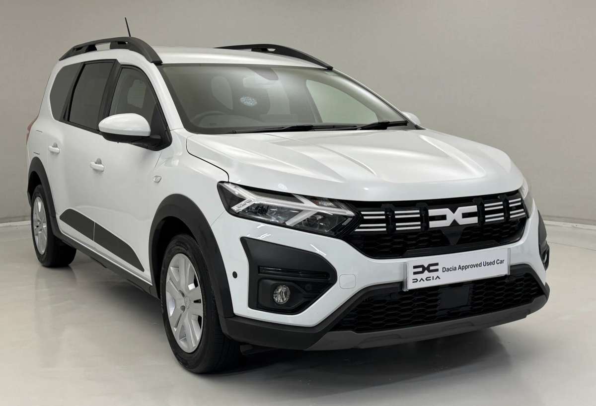 Check out this Dacia Jogger 2023 Petrol Manual