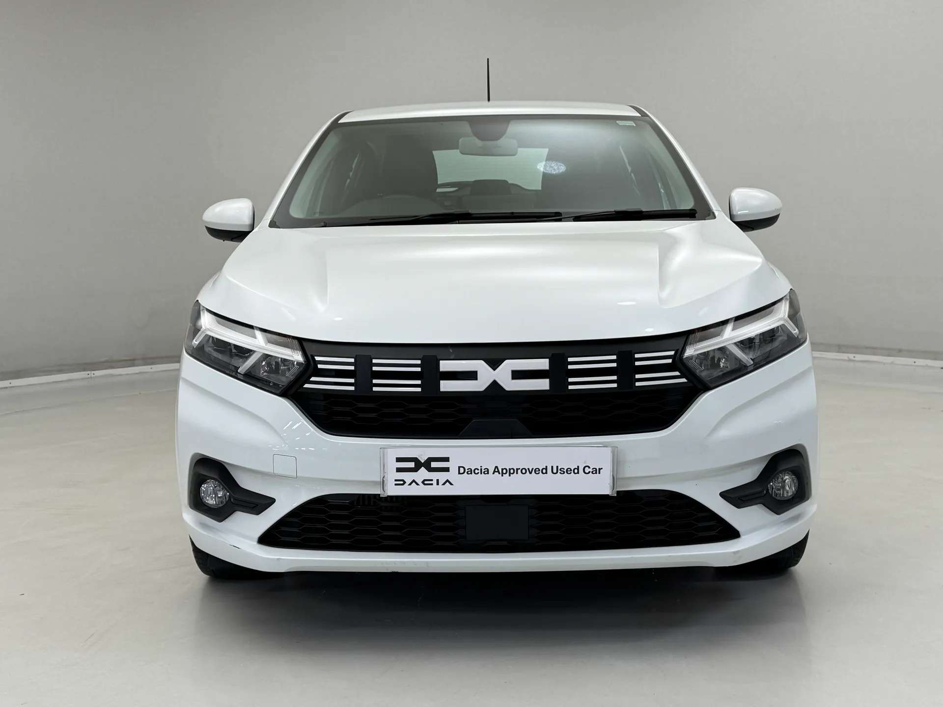 A 2023 DACIA SANDERO 1.0 Tce Expression 5dr A 2023 DACIA SANDERO 1.0 Tce Expression 5dr