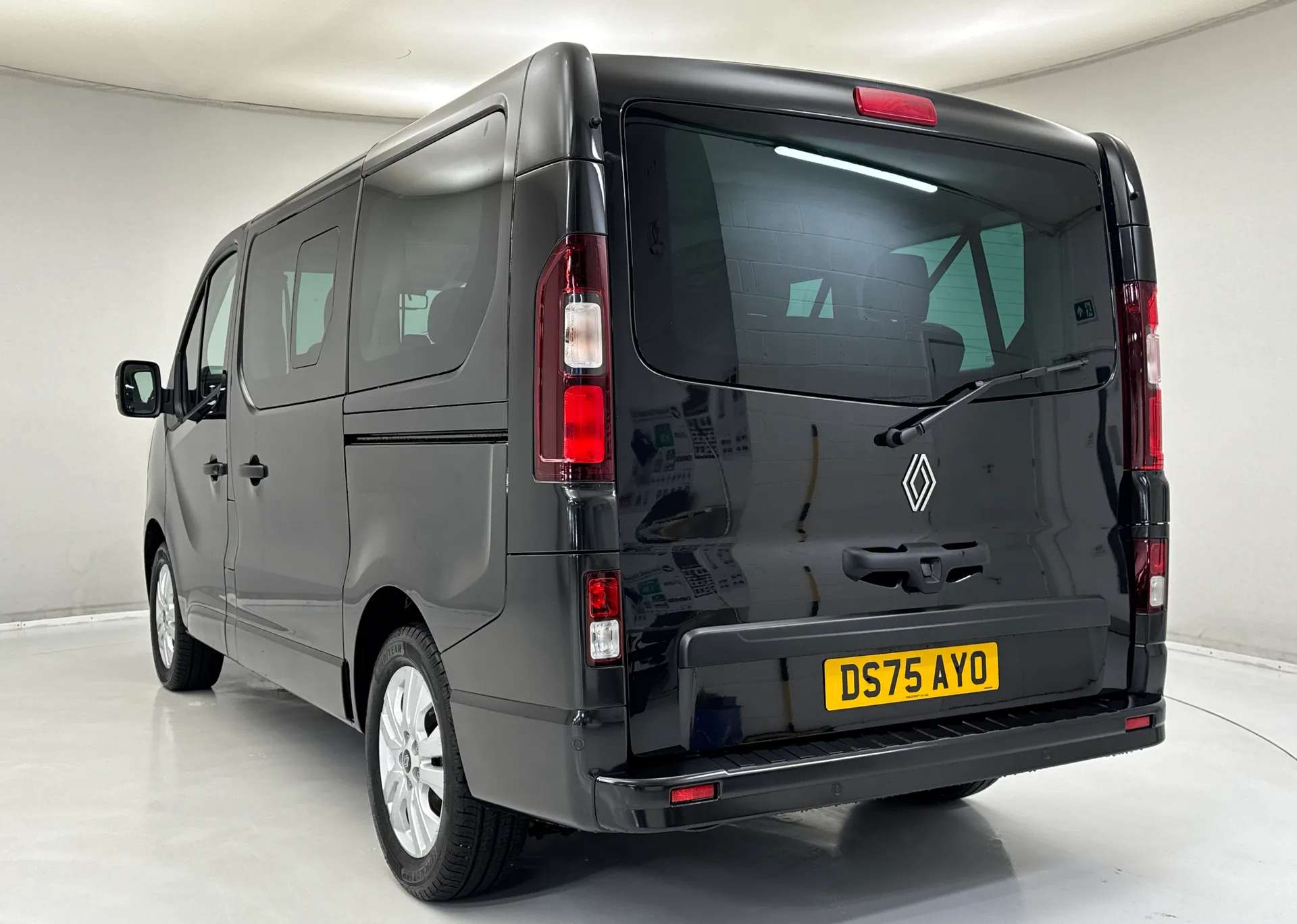 2025 RENAULT TRAFIC 2025 RENAULT TRAFIC