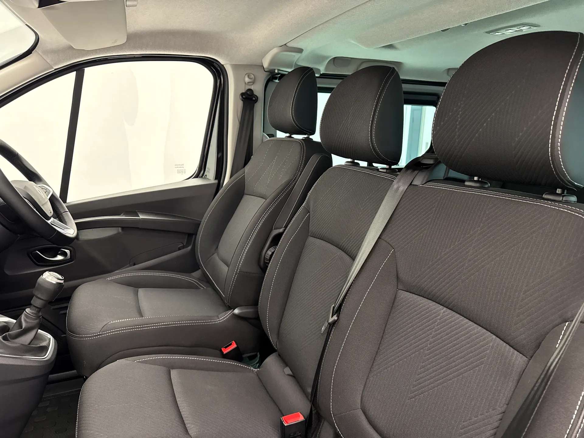 2025 RENAULT TRAFIC 2025 RENAULT TRAFIC