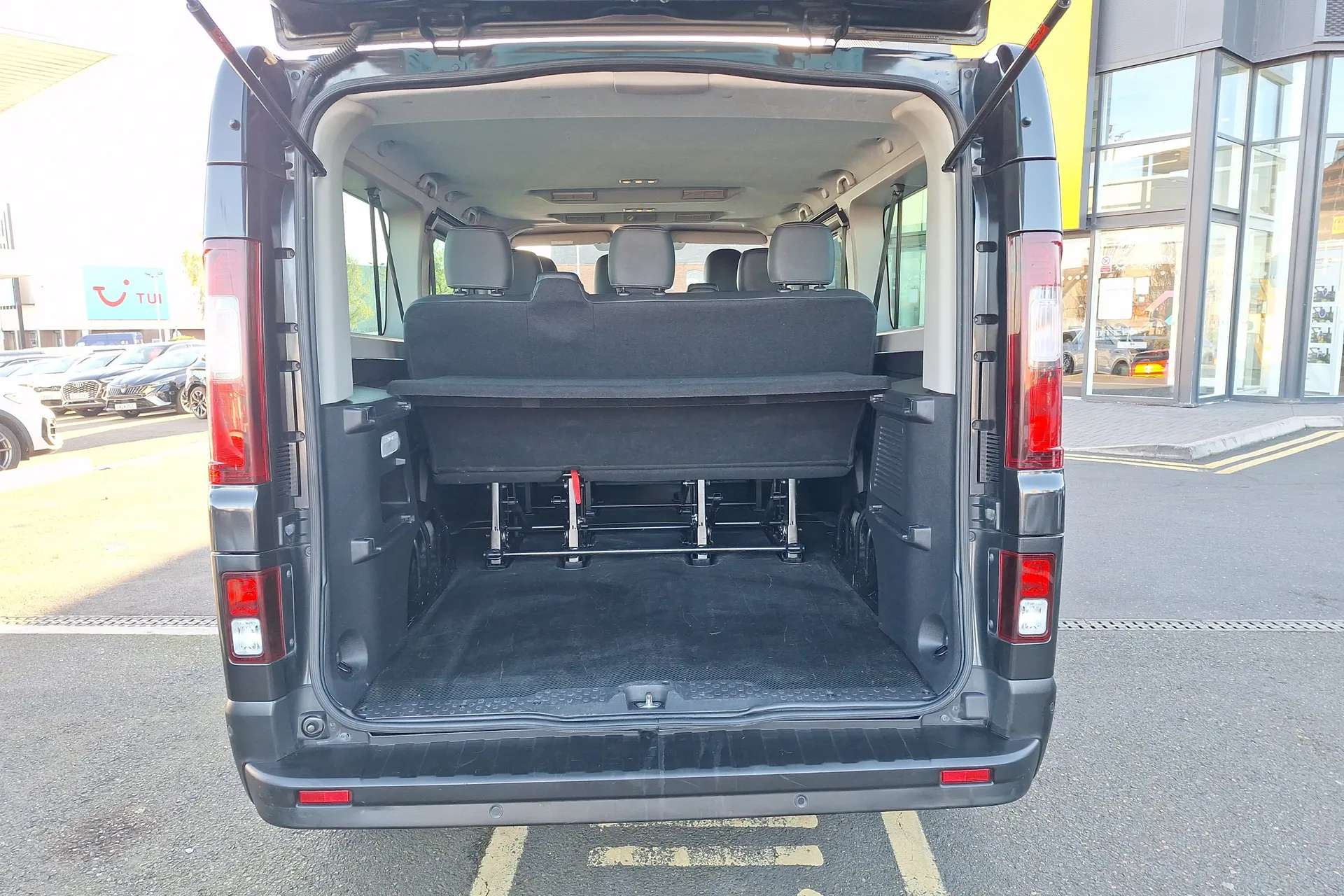 2023 RENAULT TRAFIC 2023 RENAULT TRAFIC