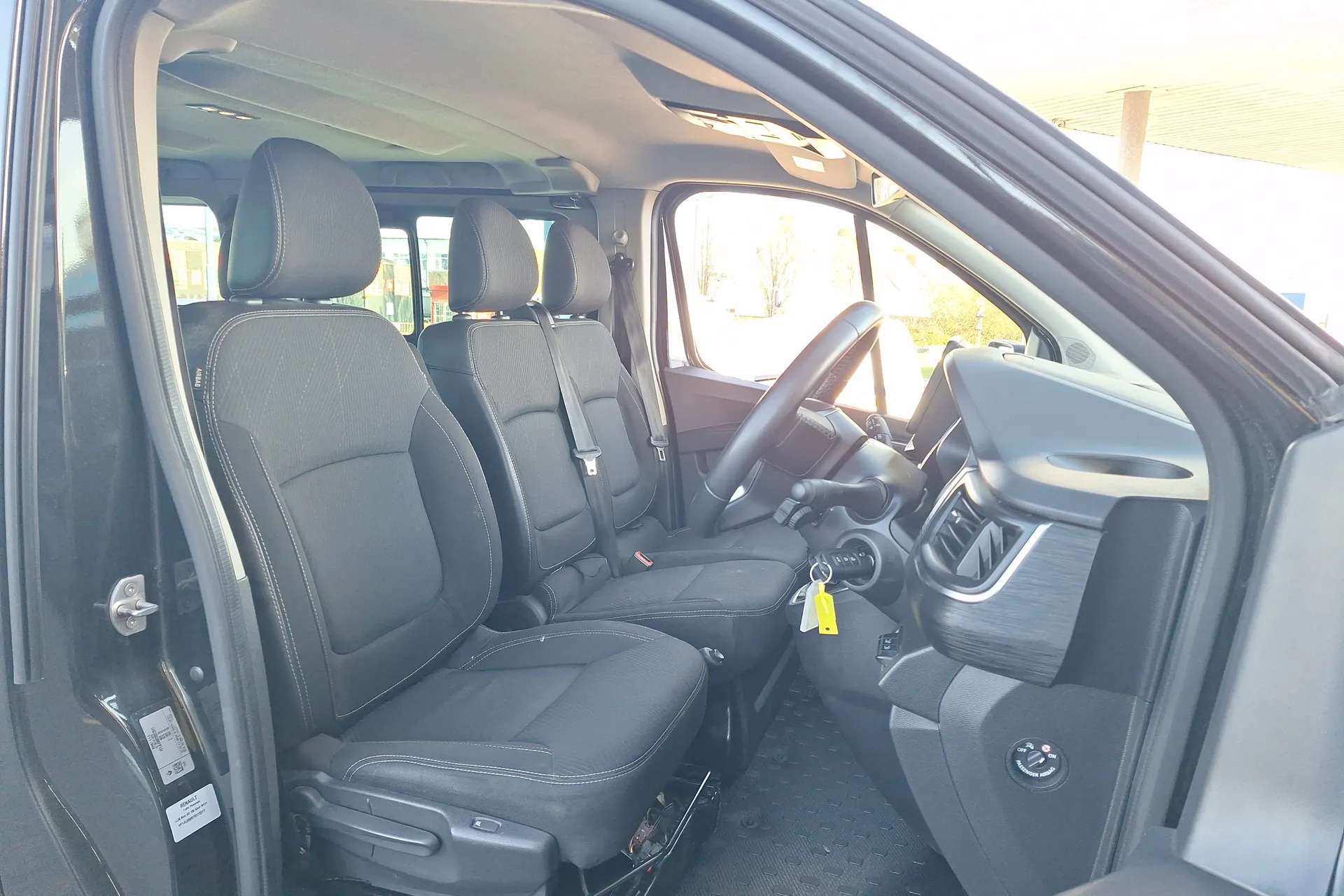 2023 RENAULT TRAFIC 2023 RENAULT TRAFIC