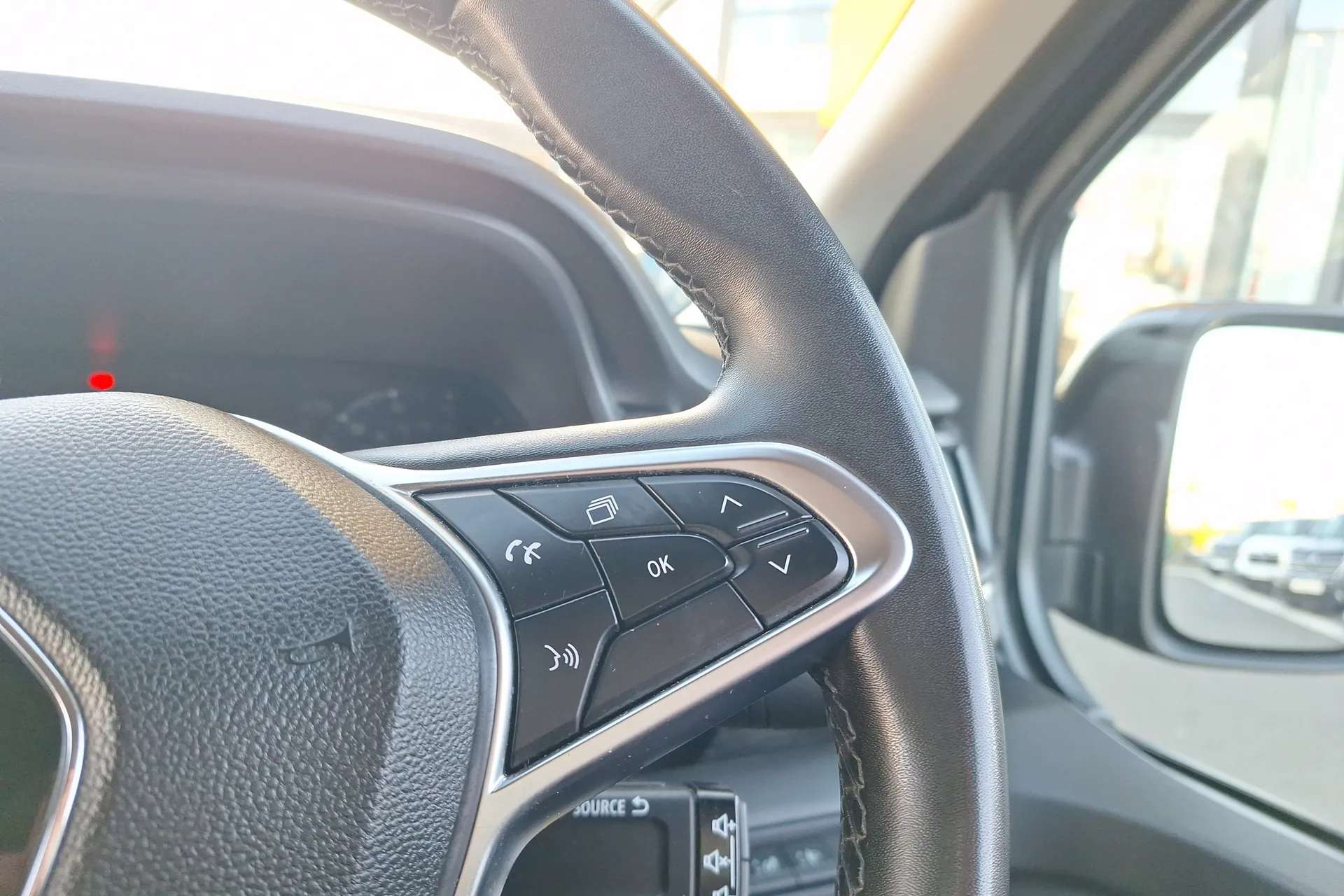 2023 RENAULT TRAFIC 2023 RENAULT TRAFIC