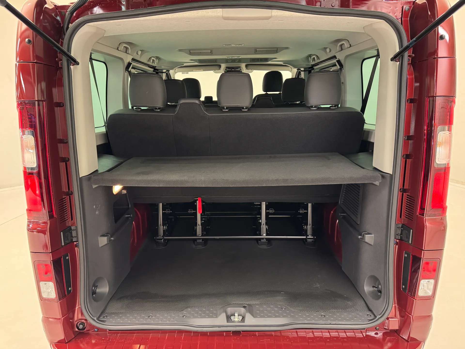 2025 RENAULT TRAFIC SL28 EXTRA BLUE DC 2025 RENAULT TRAFIC SL28 EXTRA BLUE DC