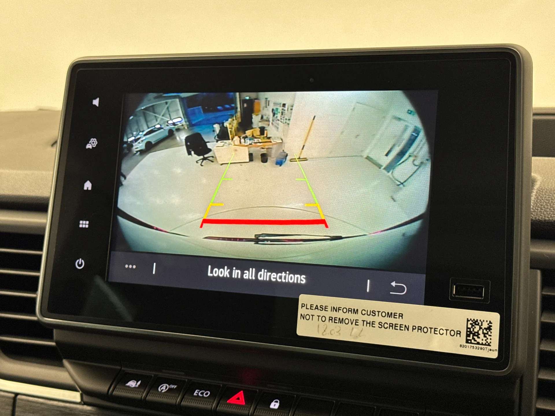 2025 RENAULT TRAFIC SL28 EXTRA BLUE DC 2025 RENAULT TRAFIC SL28 EXTRA BLUE DC