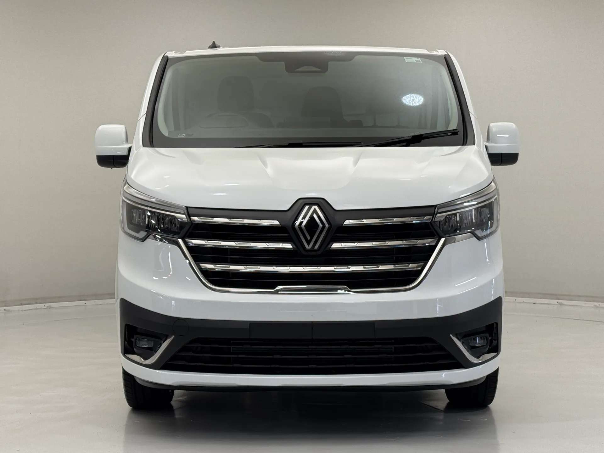 2026 RENAULT TRAFIC 2026 RENAULT TRAFIC
