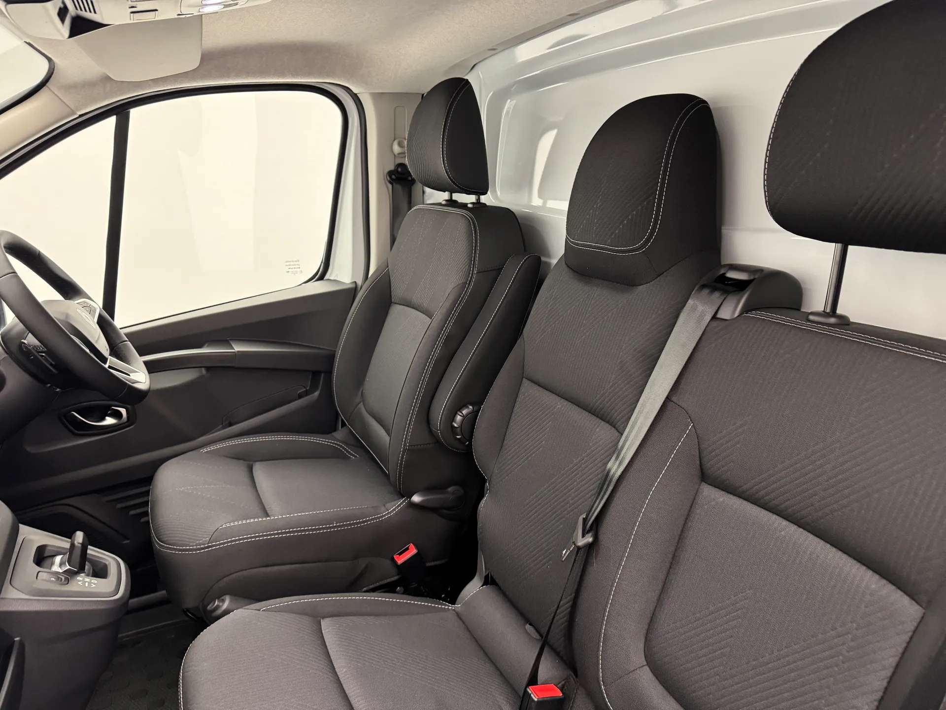 2026 RENAULT TRAFIC 2026 RENAULT TRAFIC