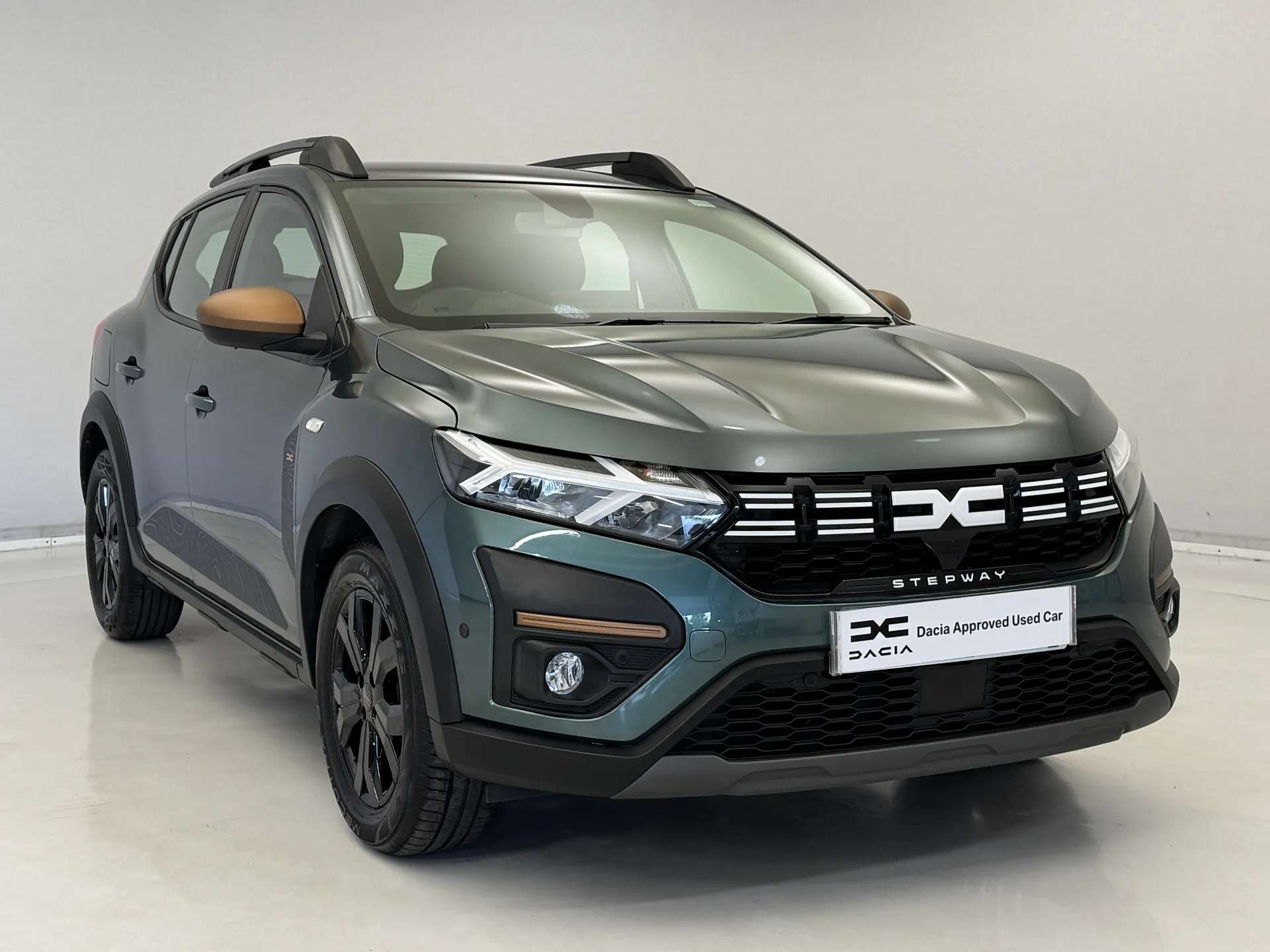 A 2024 DACIA SANDERO STEPWAY 1.0 TCe Extreme 5dr A 2024 DACIA SANDERO STEPWAY 1.0 TCe Extreme 5dr