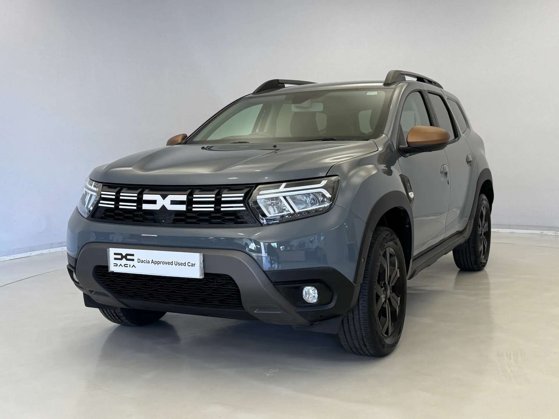 A 2023 DACIA DUSTER 1.3 TCe 130 Extreme SE 5dr A 2023 DACIA DUSTER 1.3 TCe 130 Extreme SE 5dr