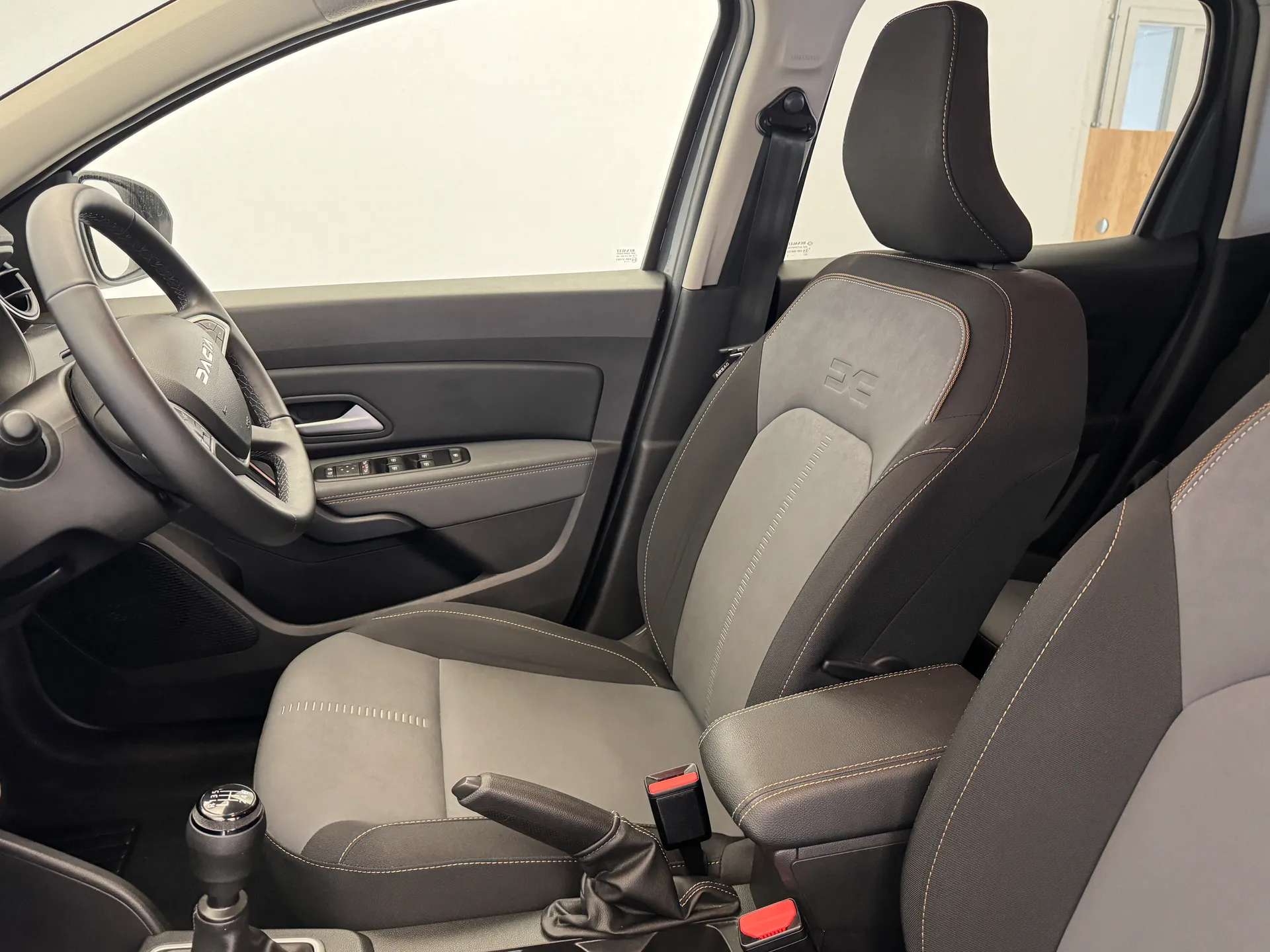 2023 DACIA DUSTER 2023 DACIA DUSTER