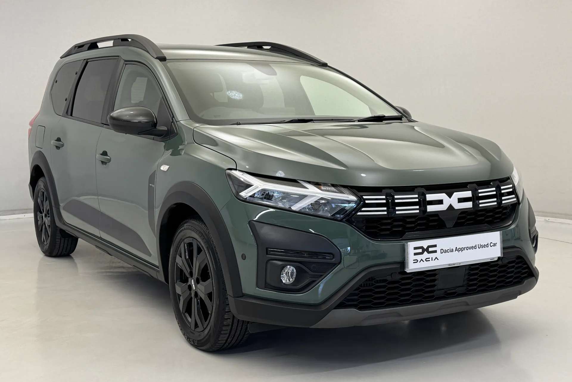 A 2023 DACIA JOGGER 1.0 TCe Extreme SE 5dr A 2023 DACIA JOGGER 1.0 TCe Extreme SE 5dr