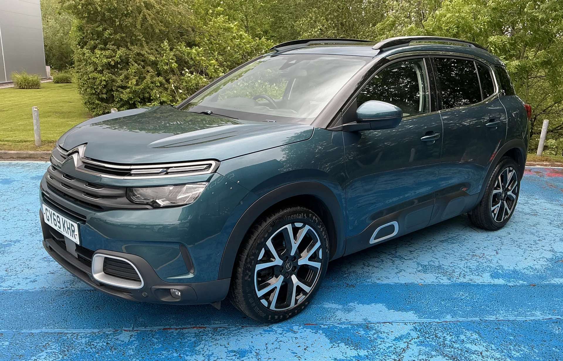 A 2019 CITROEN C5 AIRCROSS 1.2 PureTech 130 Flair Plus 5dr A 2019 CITROEN C5 AIRCROSS 1.2 PureTech 130 Flair Plus 5dr