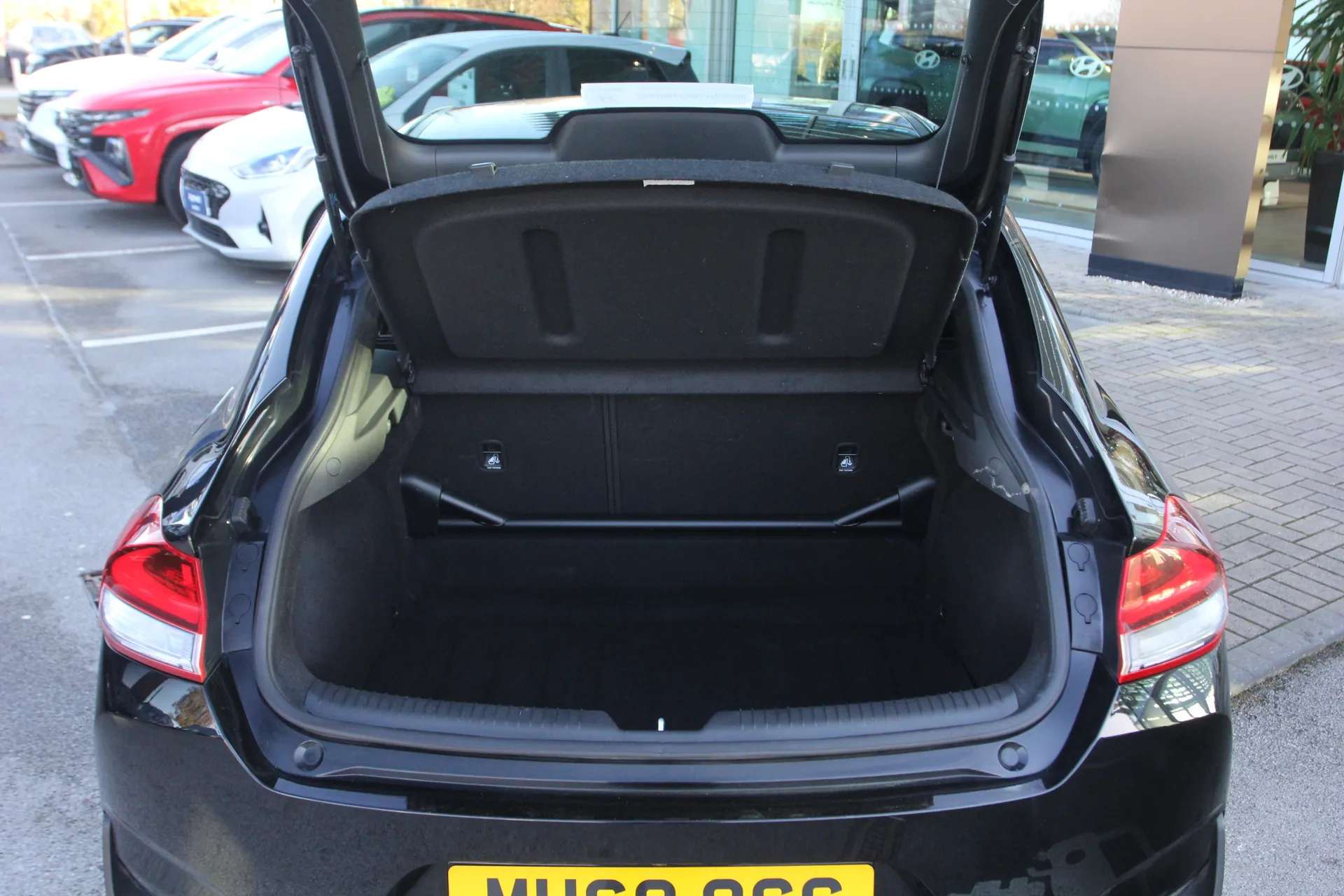 2019 HYUNDAI I30 FASTBACK 2019 HYUNDAI I30 FASTBACK