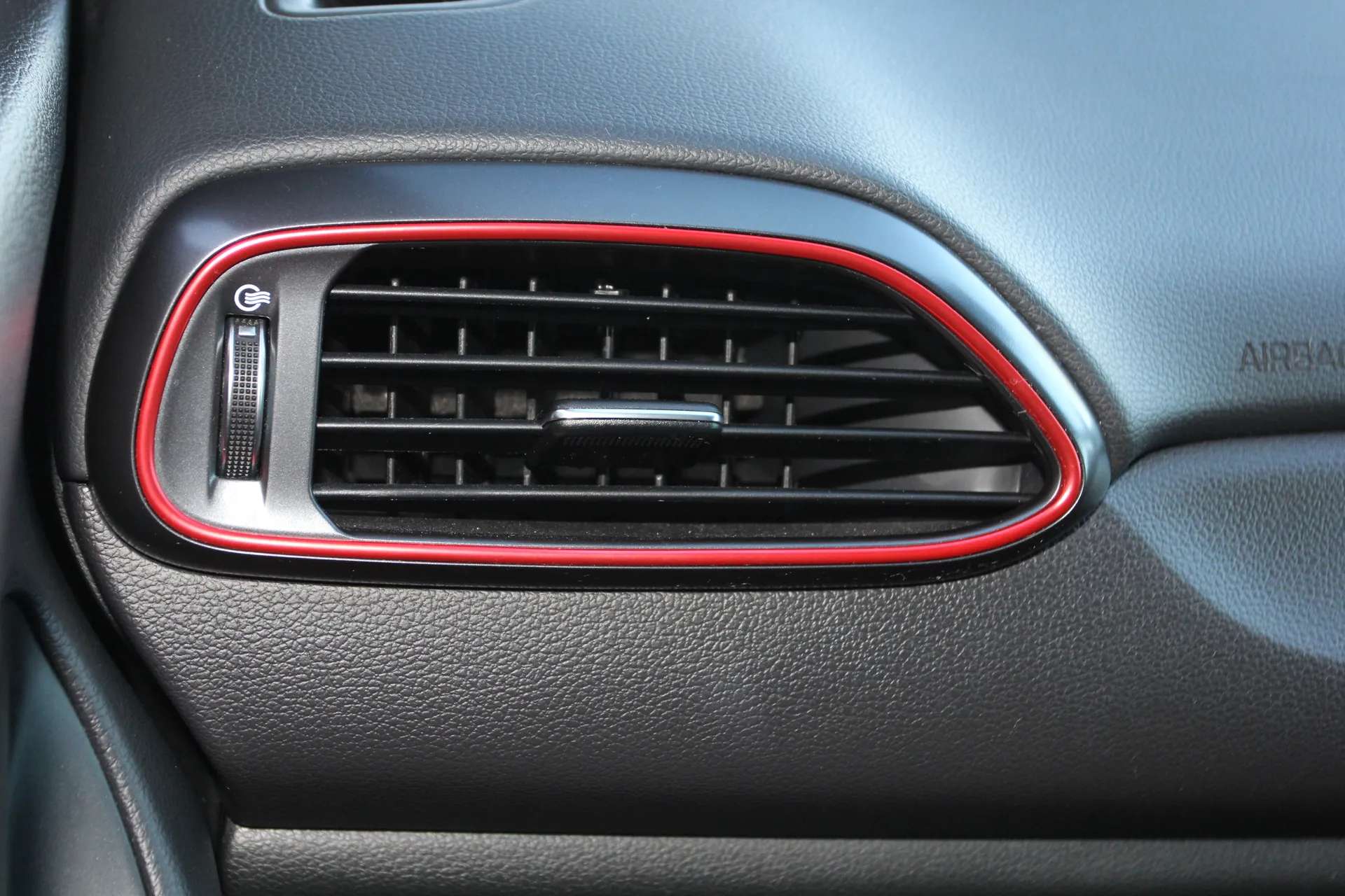 2019 HYUNDAI I30 FASTBACK 2019 HYUNDAI I30 FASTBACK