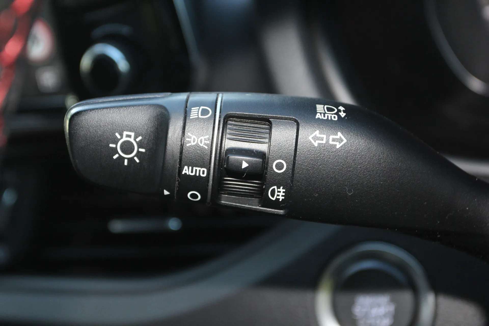 2019 HYUNDAI I30 FASTBACK 2019 HYUNDAI I30 FASTBACK