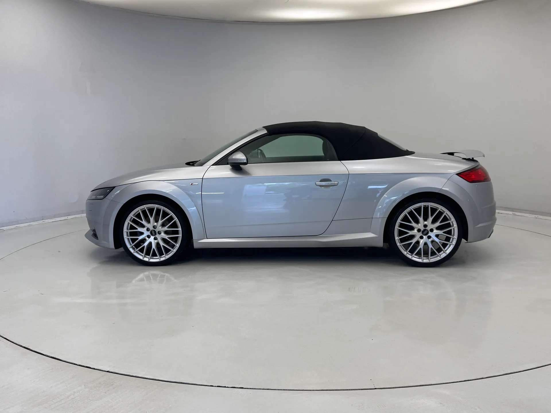 2017 AUDI TT 2017 AUDI TT