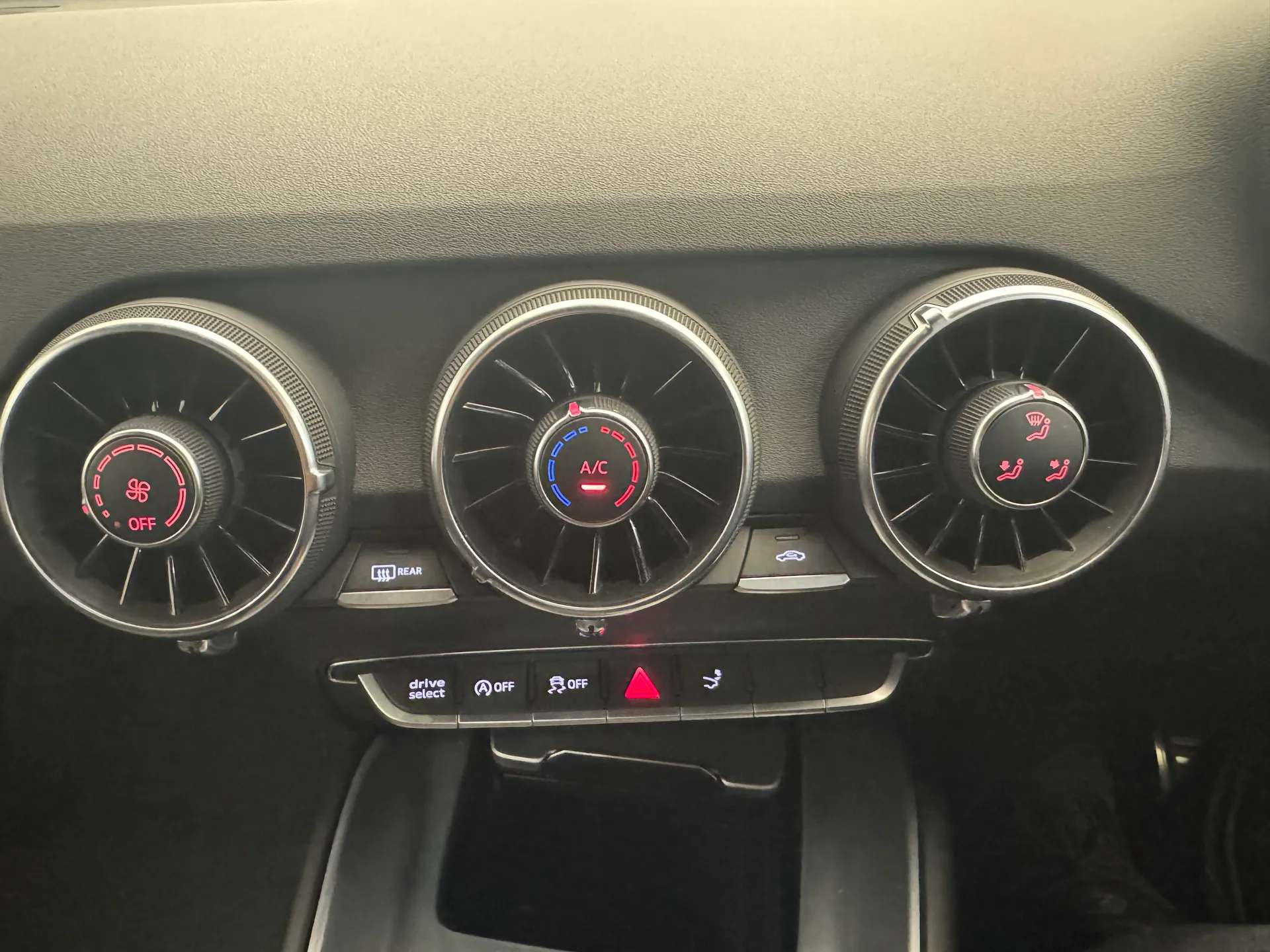 2017 AUDI TT 2017 AUDI TT