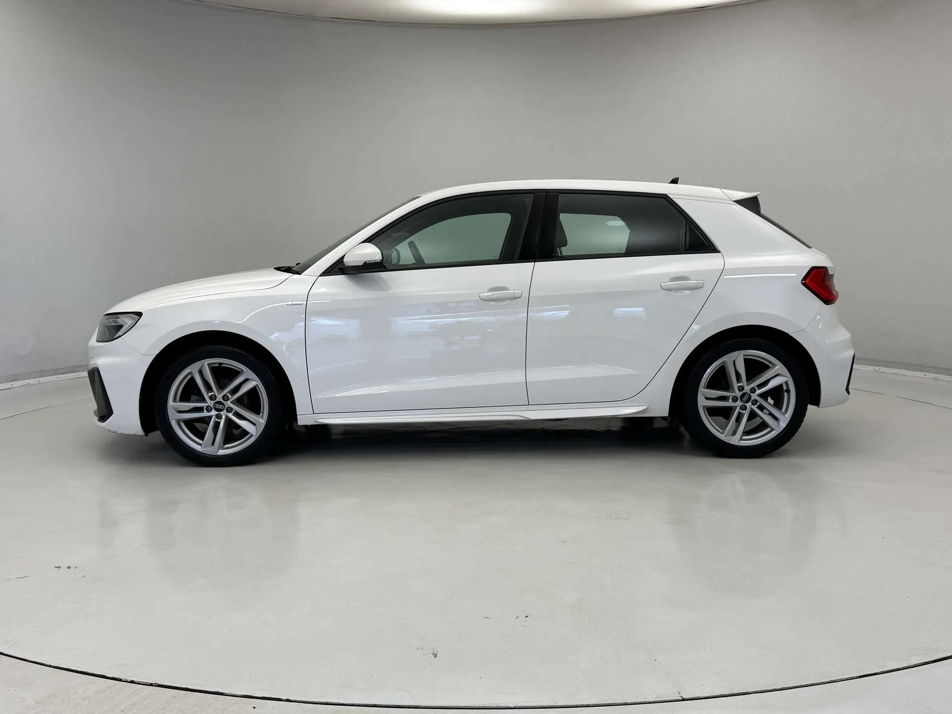 A 2023 AUDI A1 25 TFSI S Line 5dr ð´ S-LINE ð´ A 2023 AUDI A1 25 TFSI S Line 5dr ð´ S-LINE ð´