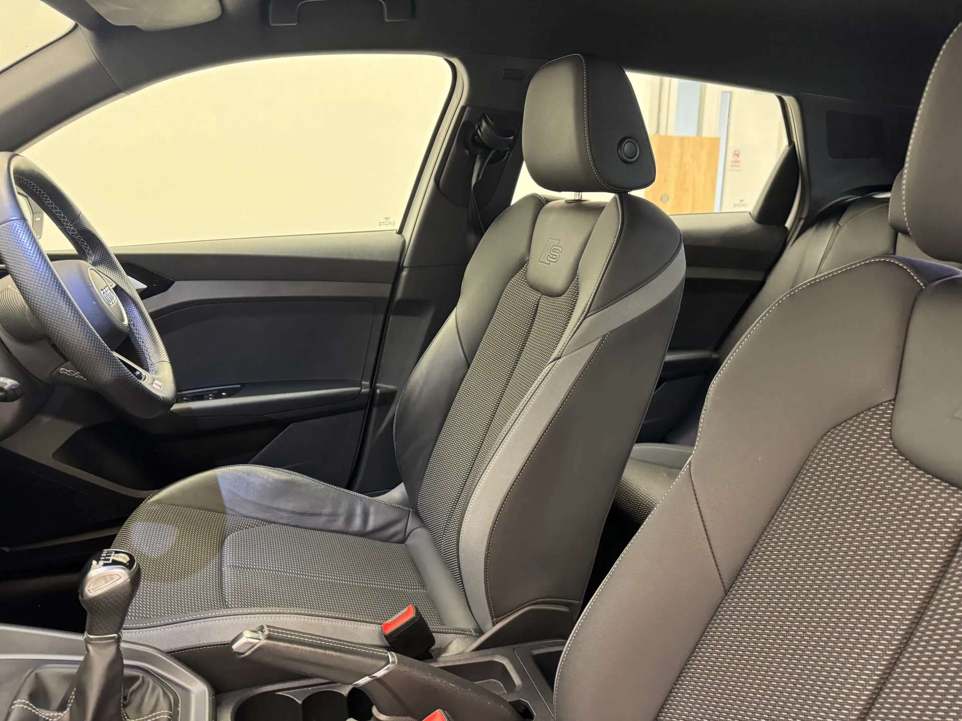 2023 AUDI A1 2023 AUDI A1