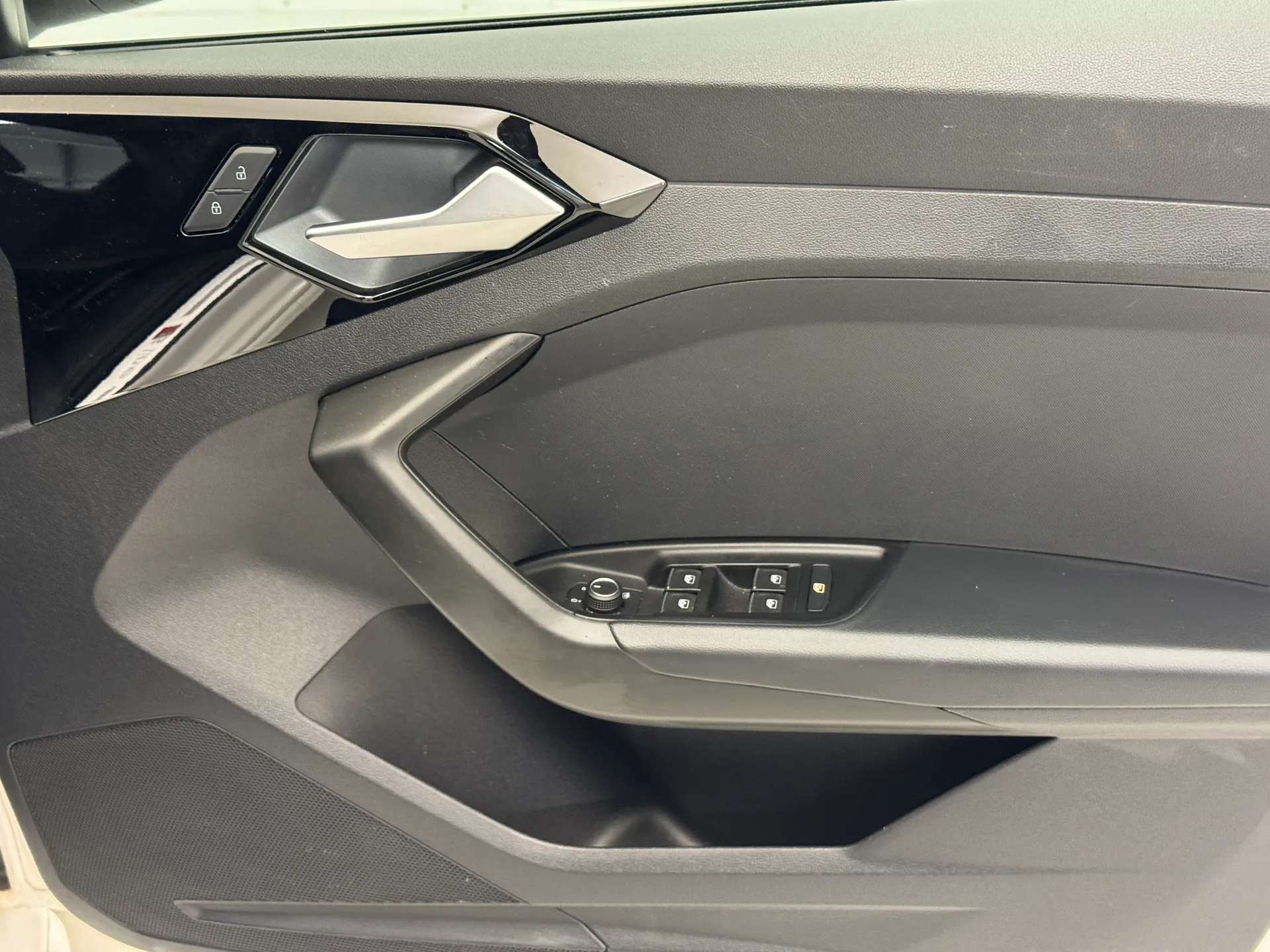 2023 AUDI A1 2023 AUDI A1