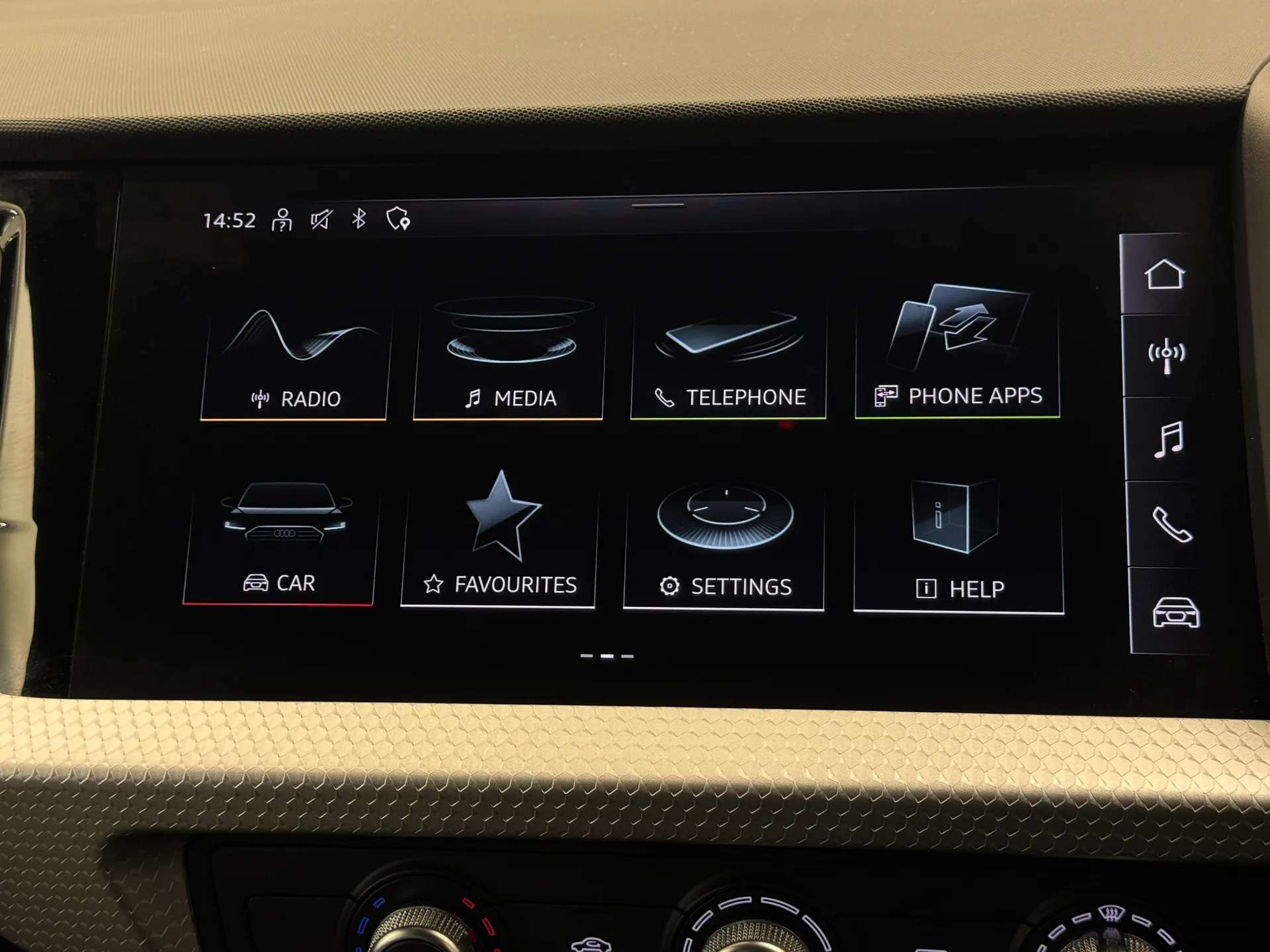 2023 AUDI A1 2023 AUDI A1
