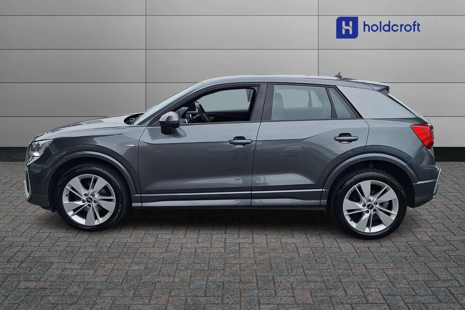 2022 AUDI Q2 2022 AUDI Q2