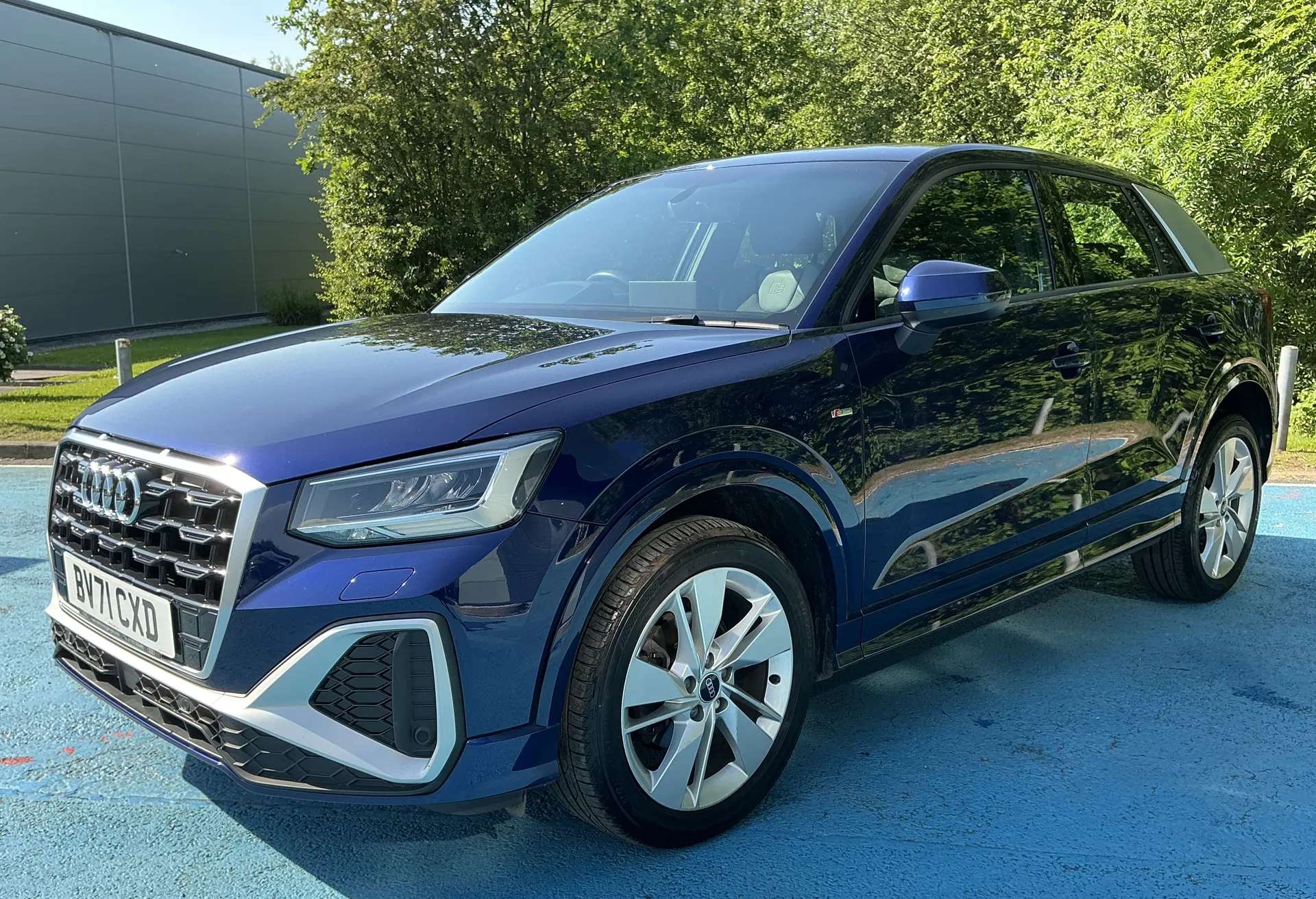 A 2021 AUDI Q2 35 TFSI S Line 5dr A 2021 AUDI Q2 35 TFSI S Line 5dr