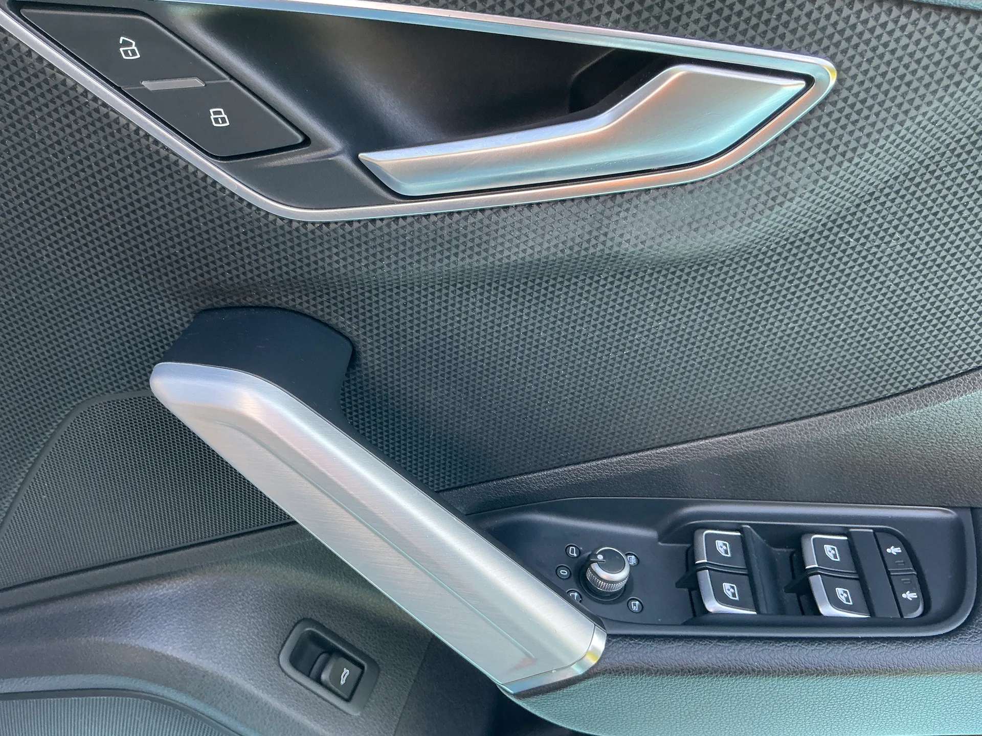 2021 AUDI Q2 2021 AUDI Q2