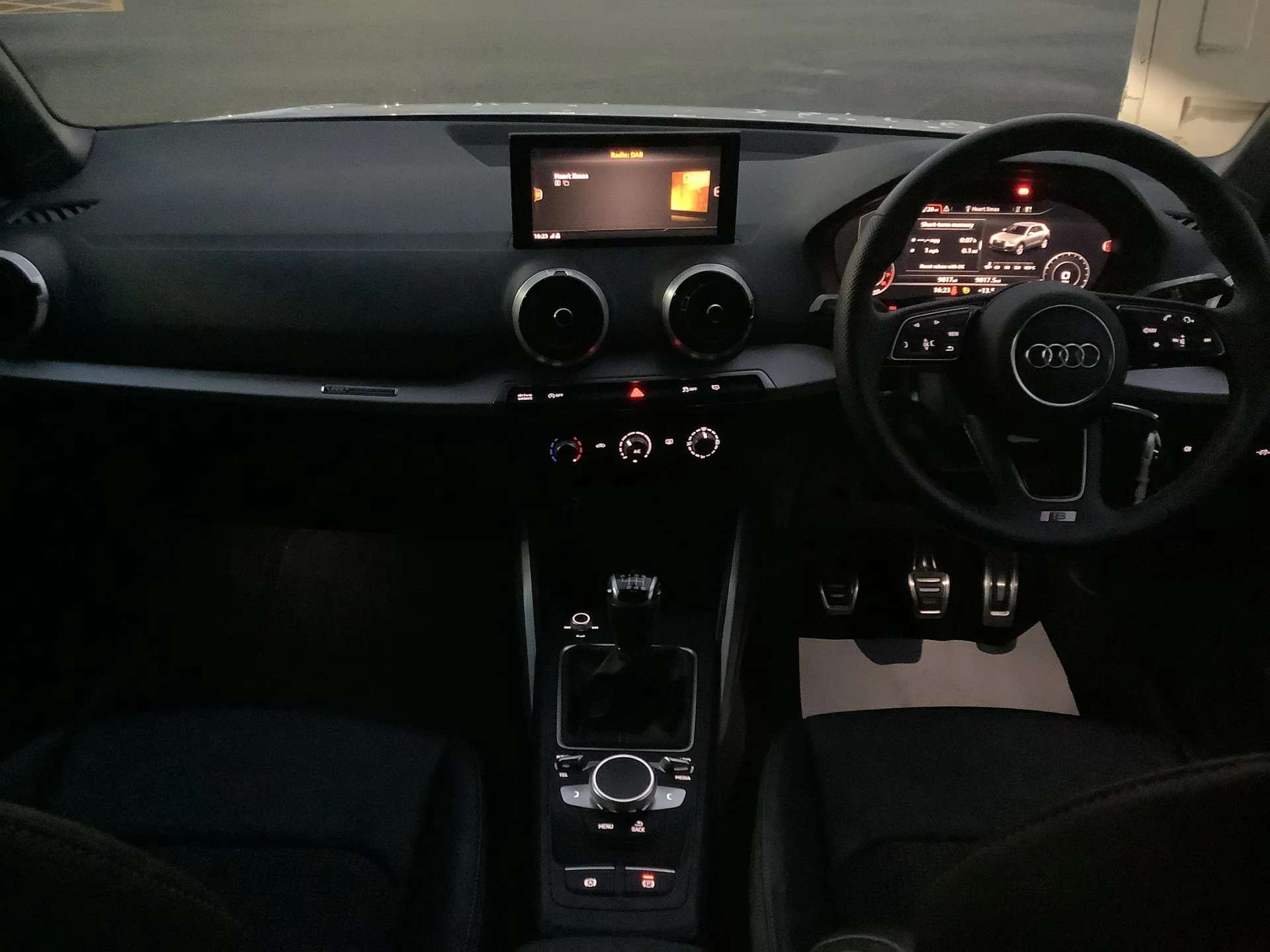 2023 AUDI Q2 2023 AUDI Q2