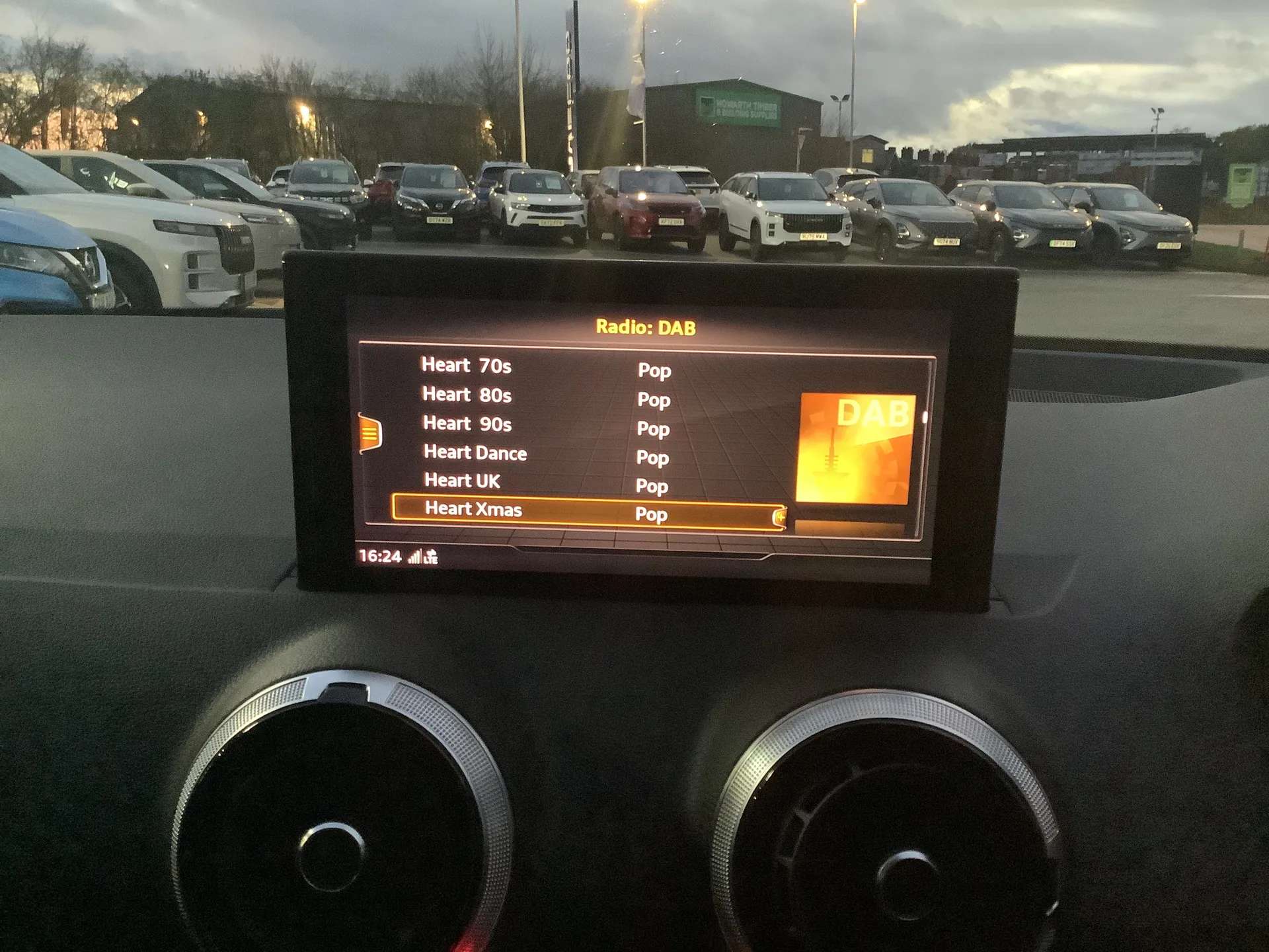 2023 AUDI Q2 2023 AUDI Q2