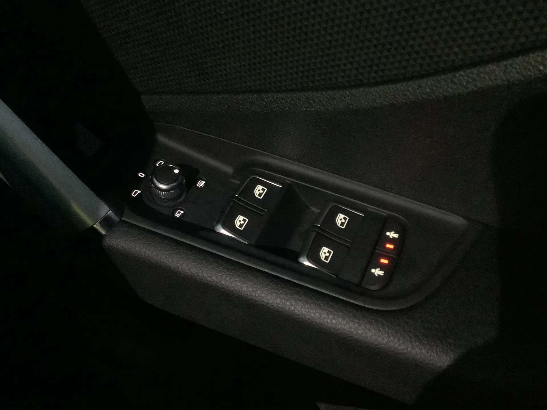 2023 AUDI Q2 2023 AUDI Q2