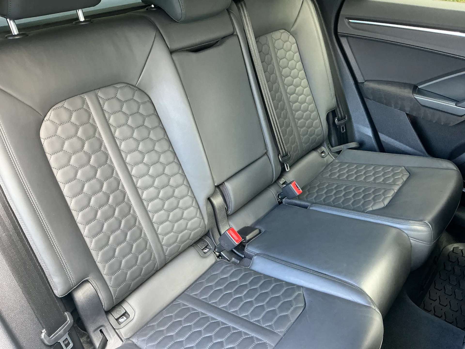 2020 AUDI RS Q3 2020 AUDI RS Q3