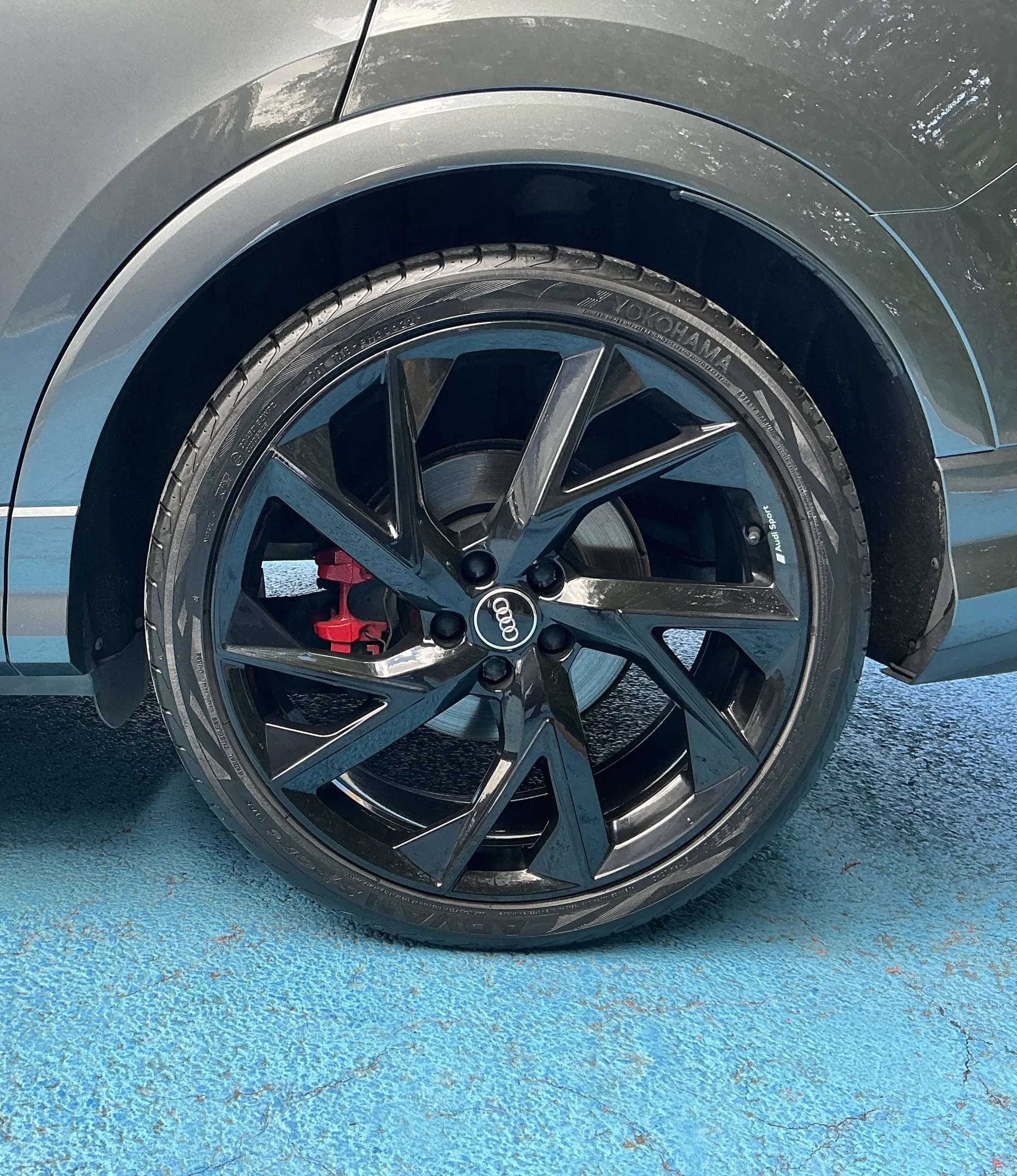 2020 AUDI RS Q3 2020 AUDI RS Q3
