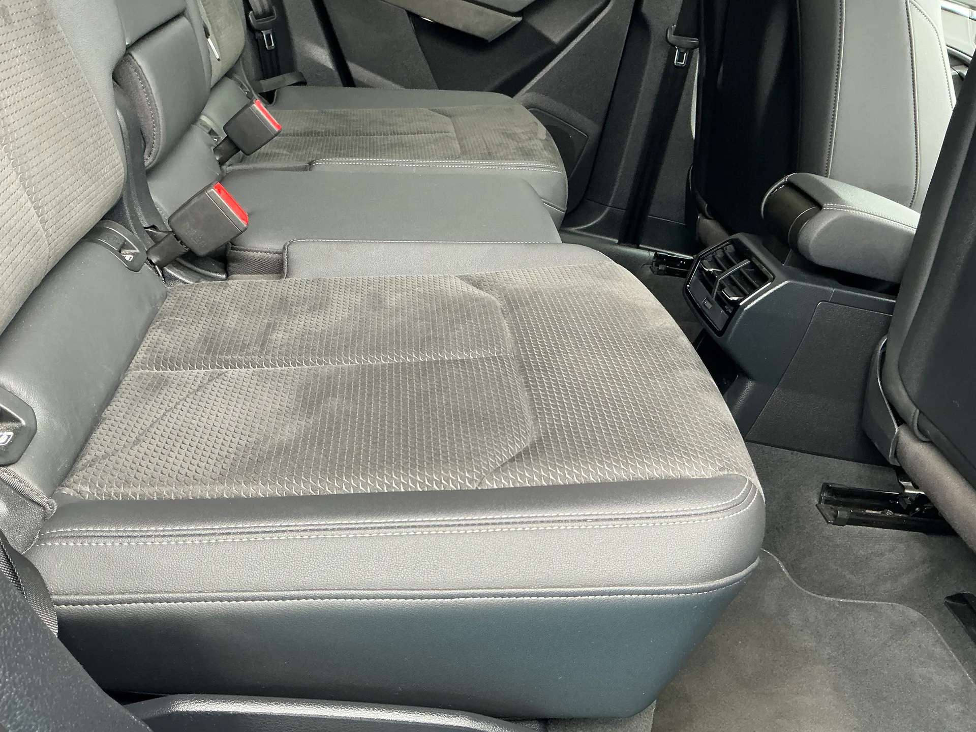 2020 AUDI Q3 2020 AUDI Q3